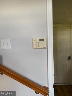 VILLAGES OF DORCHESTER - Residential Lease