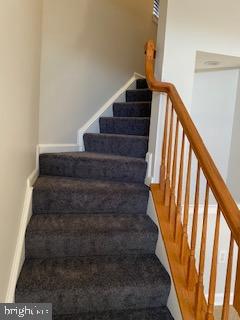 VILLAGES OF DORCHESTER - Residential Lease