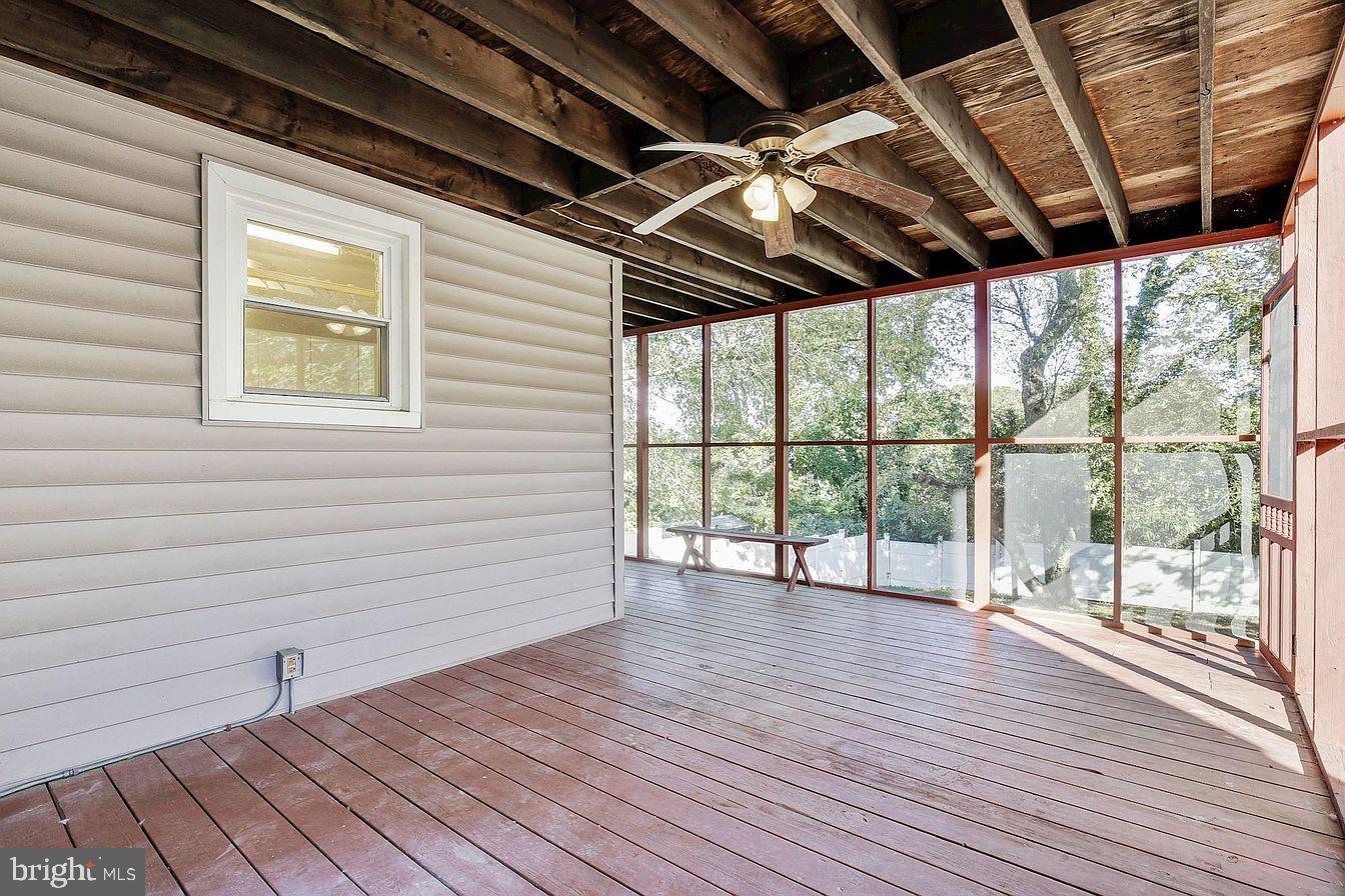 FOREST ESTATES - Residential Lease