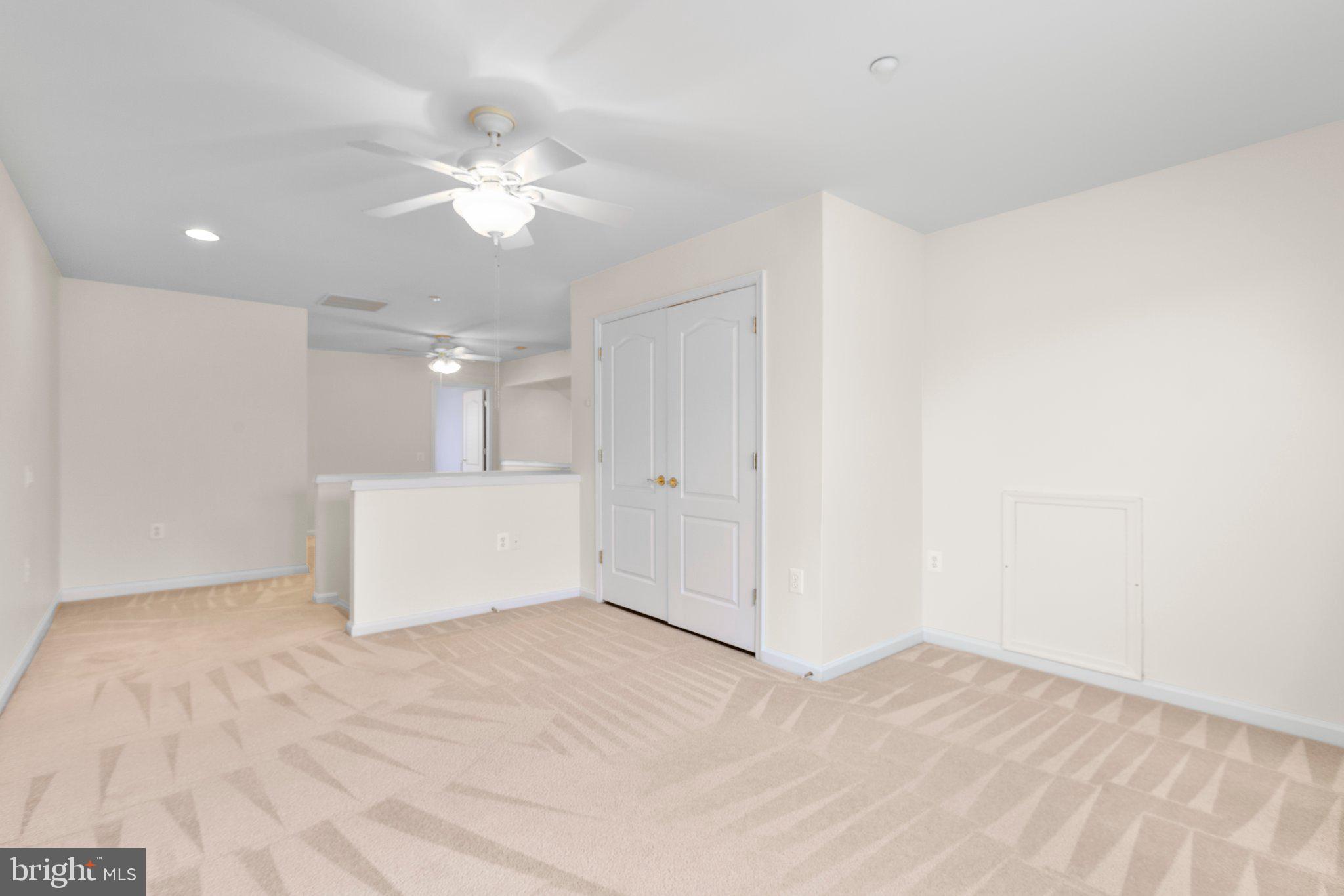 FALLS RUN - Residential