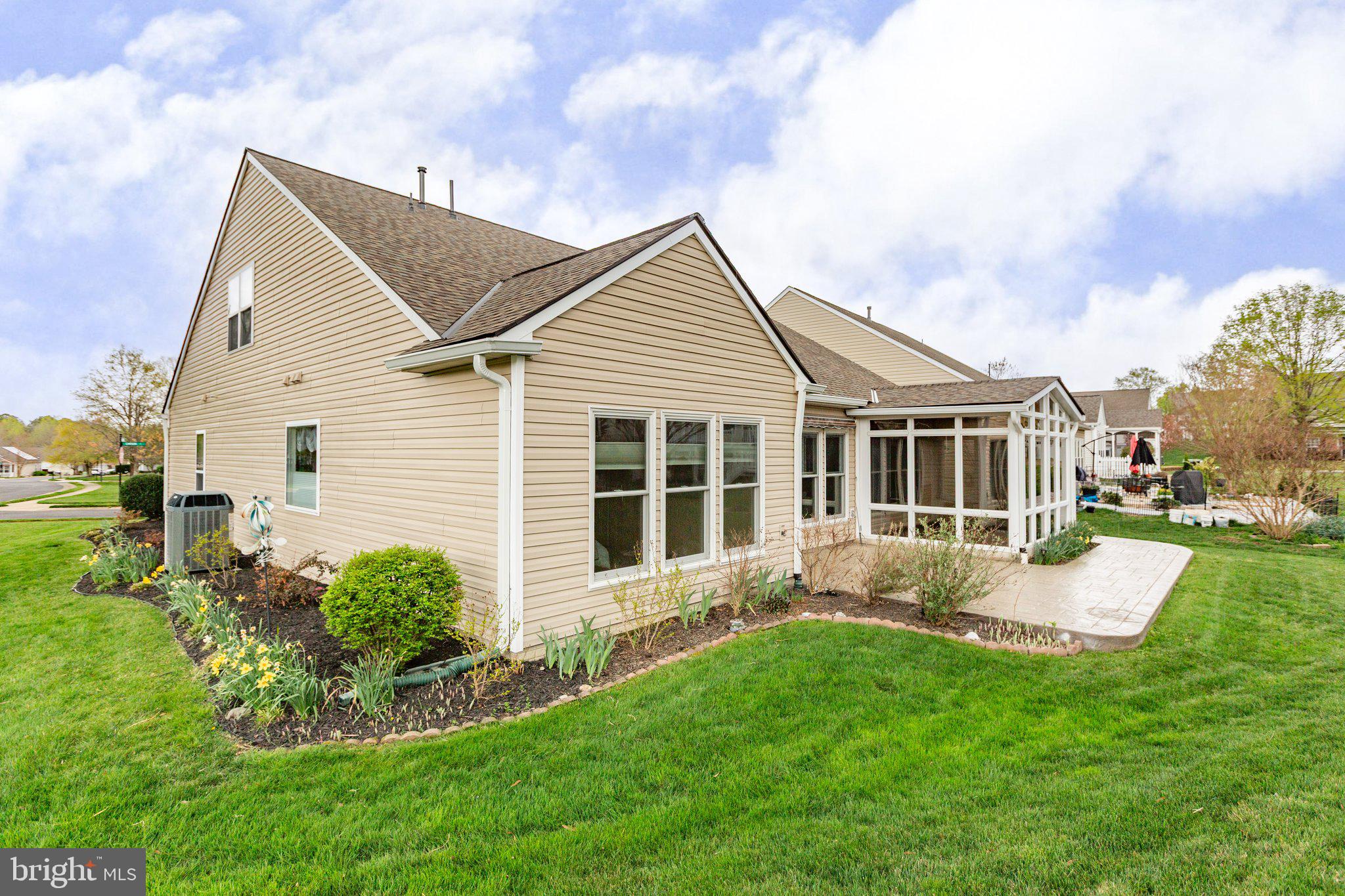 FALLS RUN - Residential