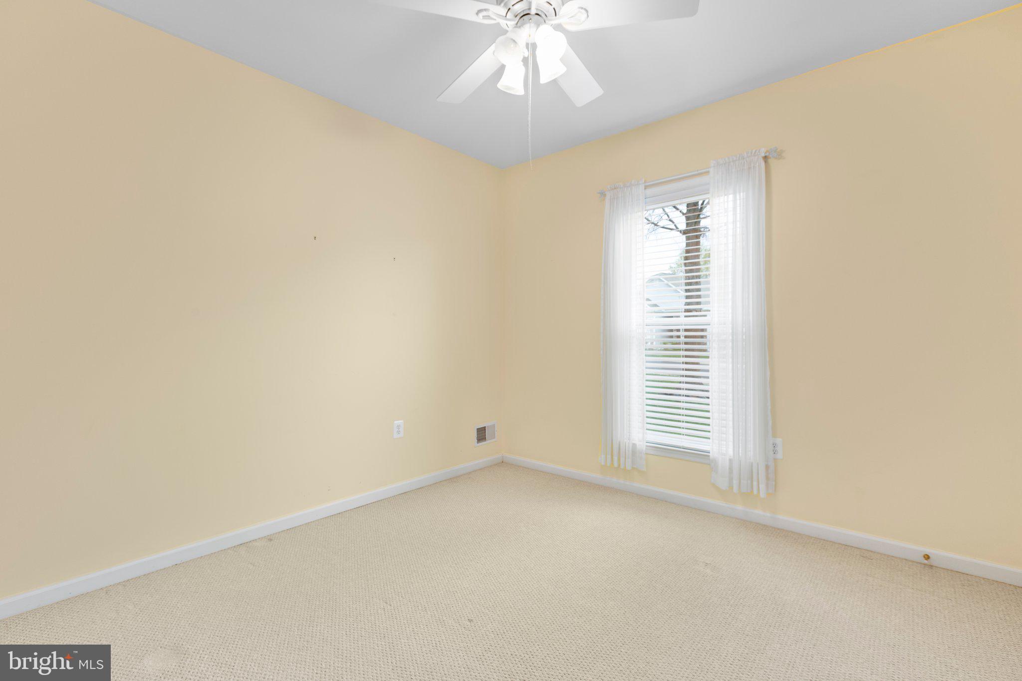 FALLS RUN - Residential