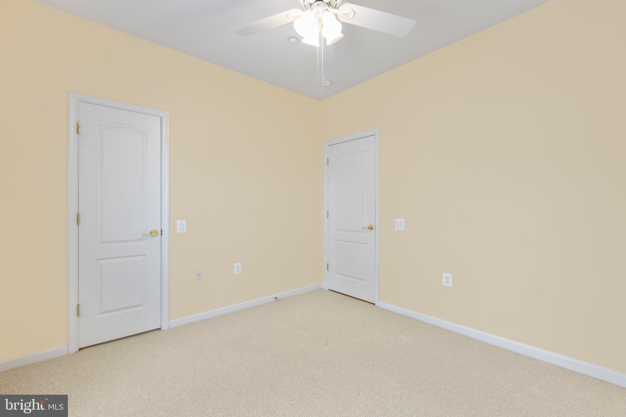 FALLS RUN - Residential