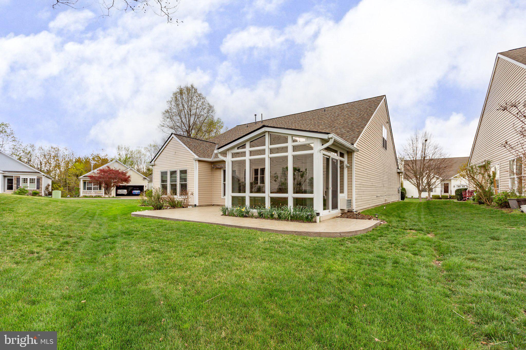 FALLS RUN - Residential