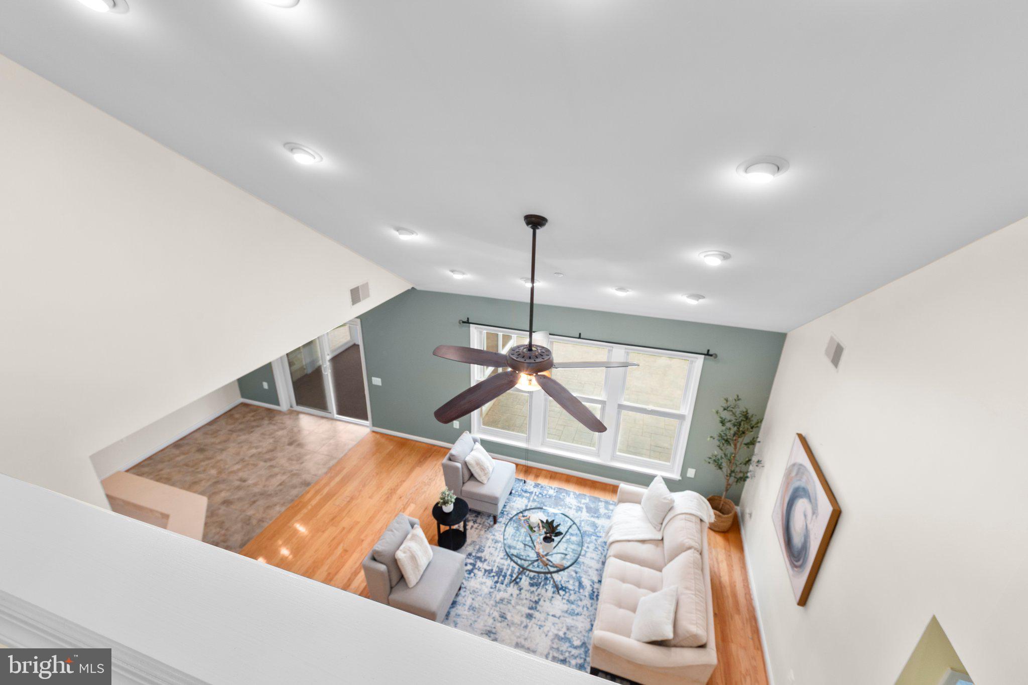 FALLS RUN - Residential