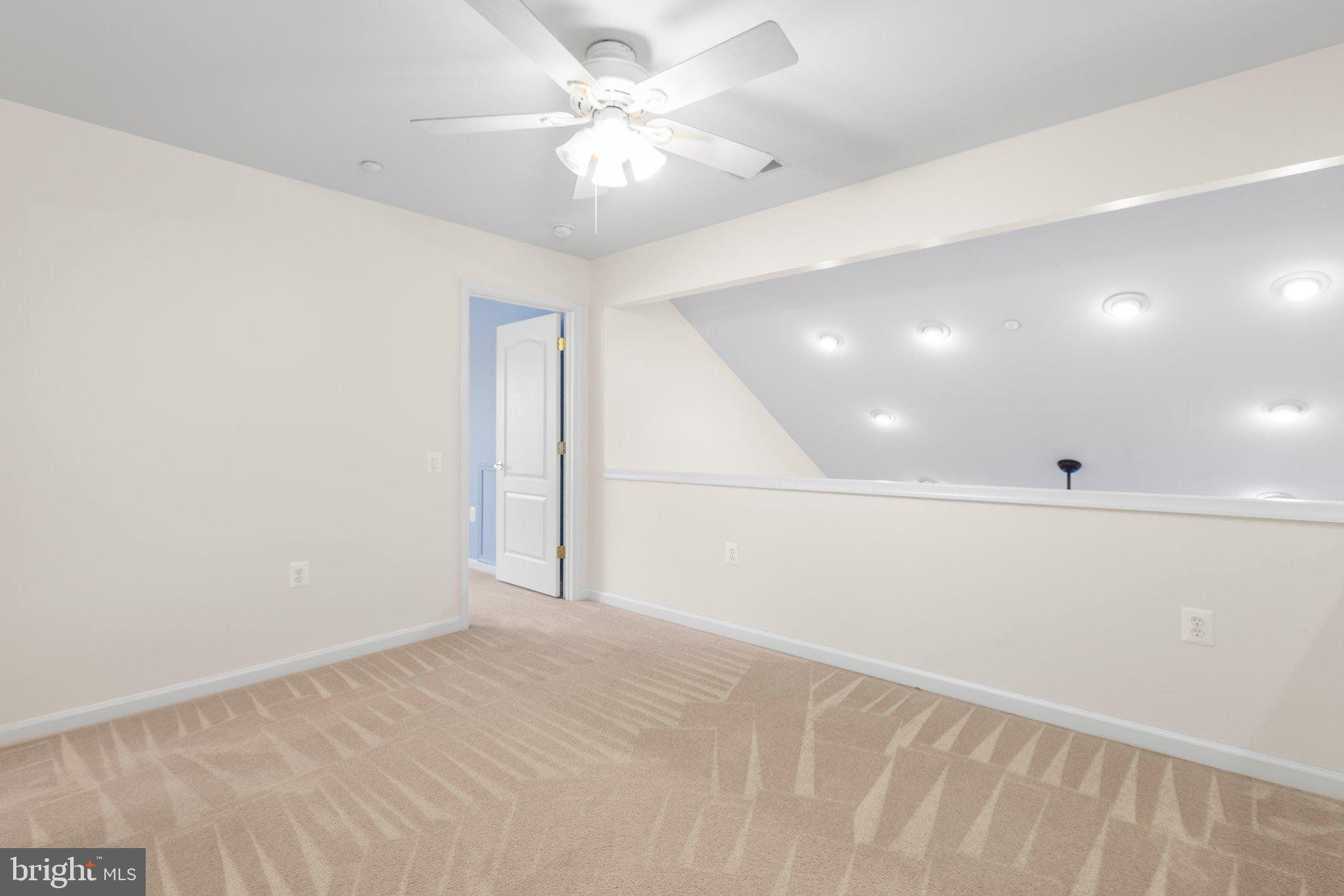 FALLS RUN - Residential