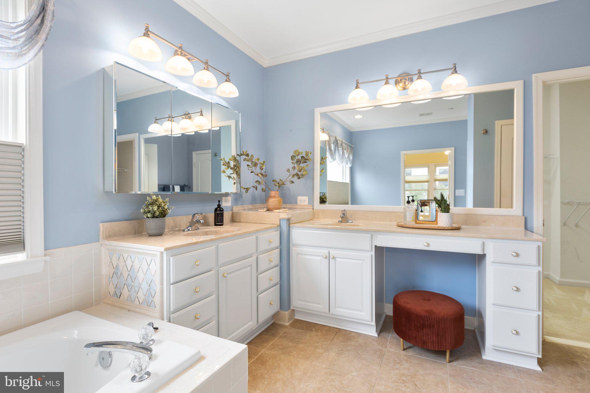 FALLS RUN - Residential