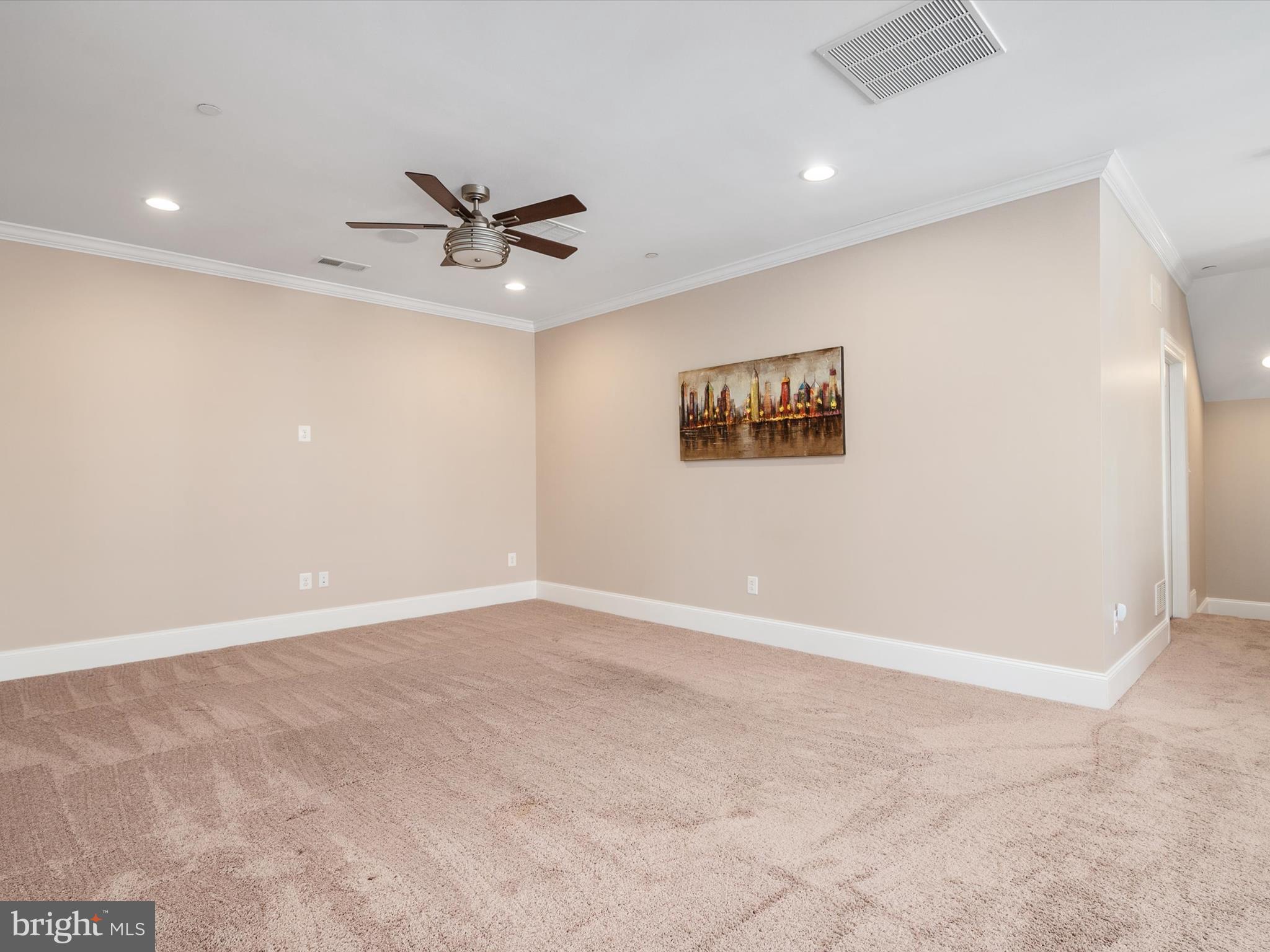 TWO RIVERS - Residential