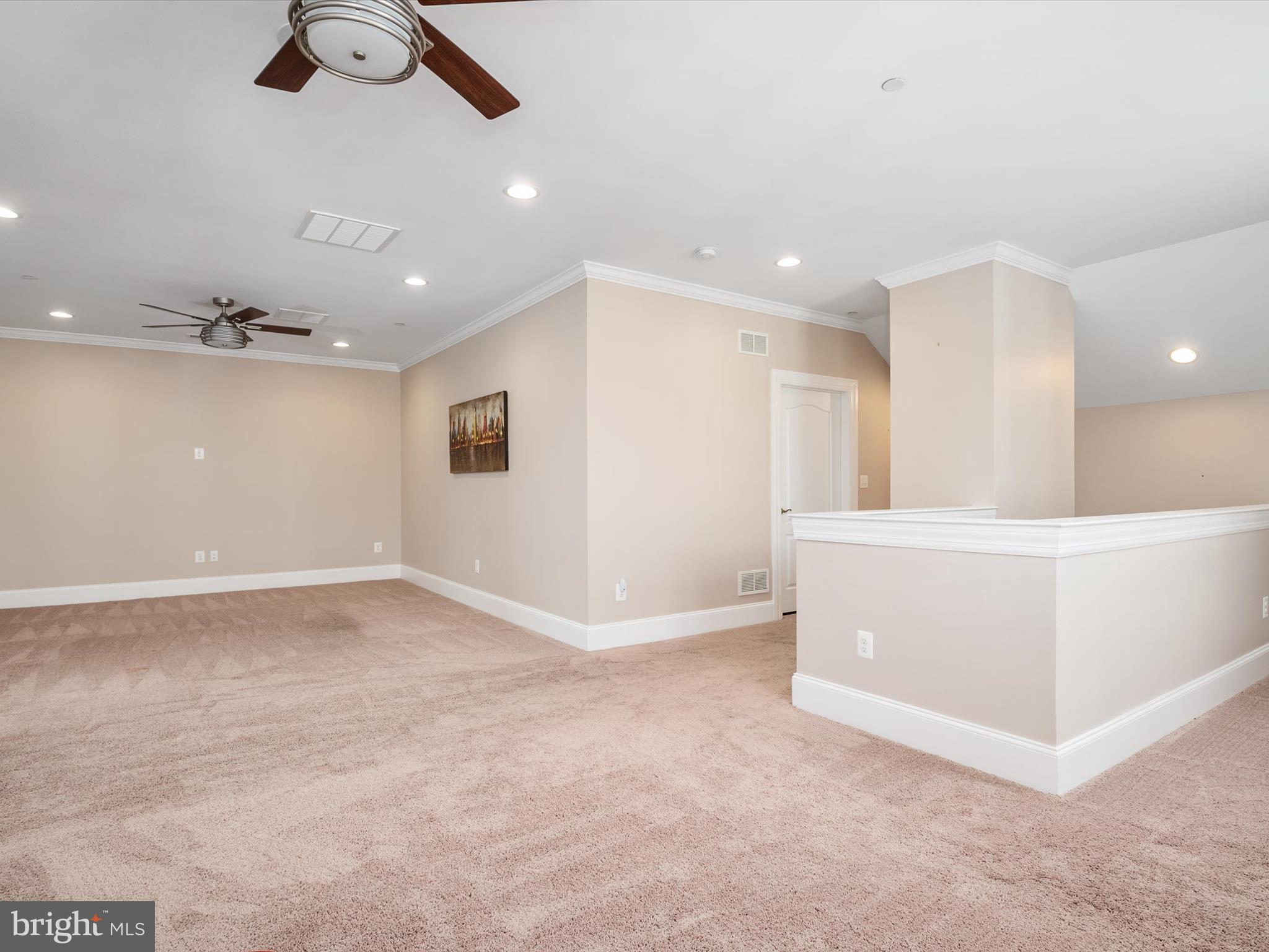 TWO RIVERS - Residential