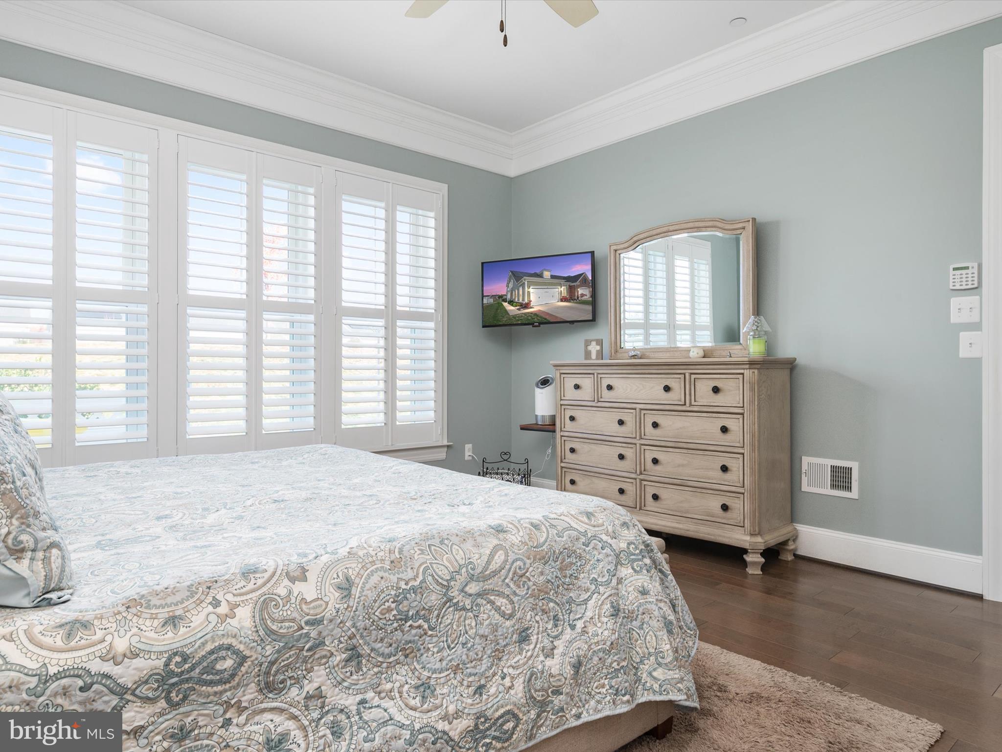 TWO RIVERS - Residential