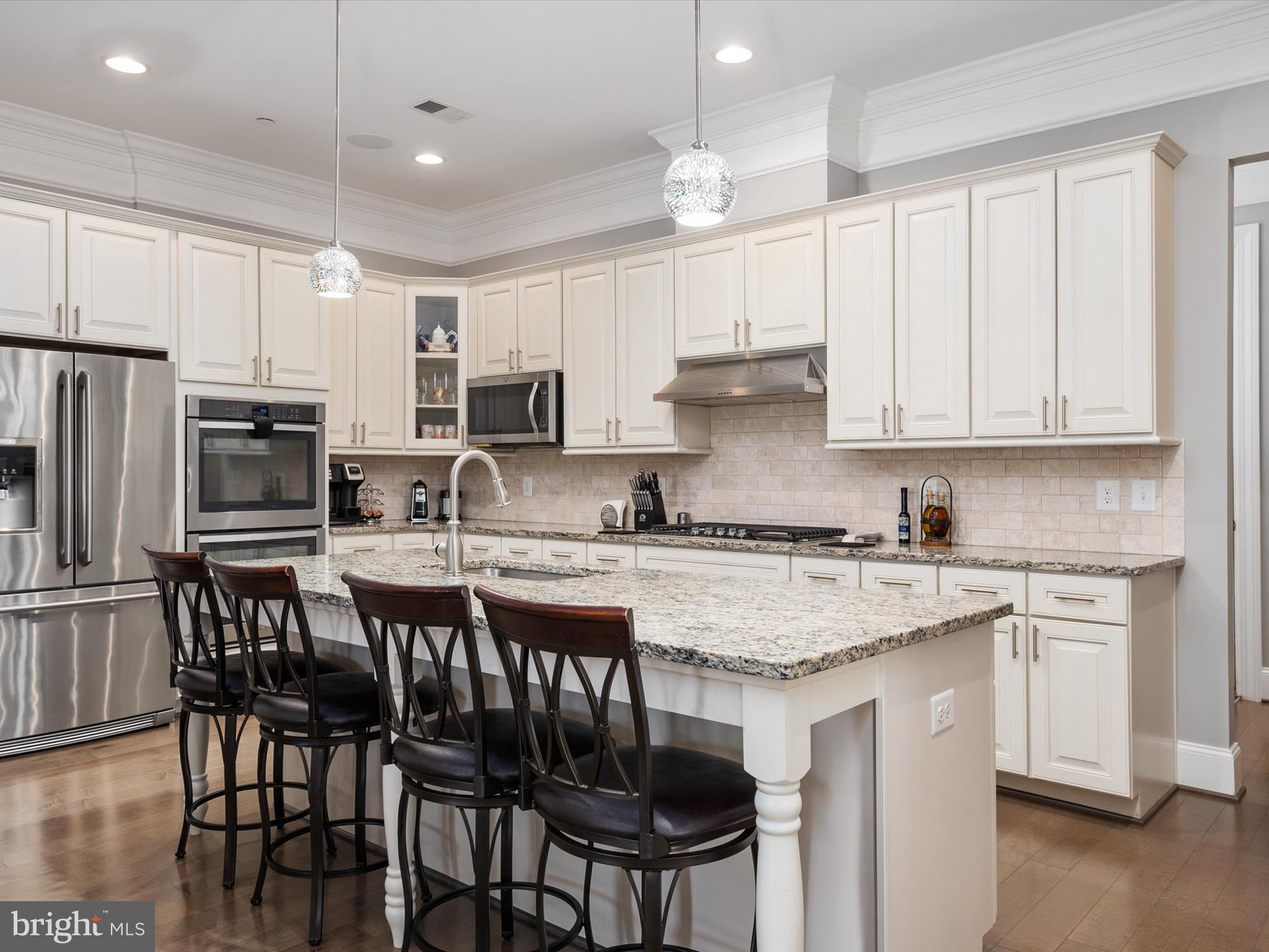 TWO RIVERS - Residential