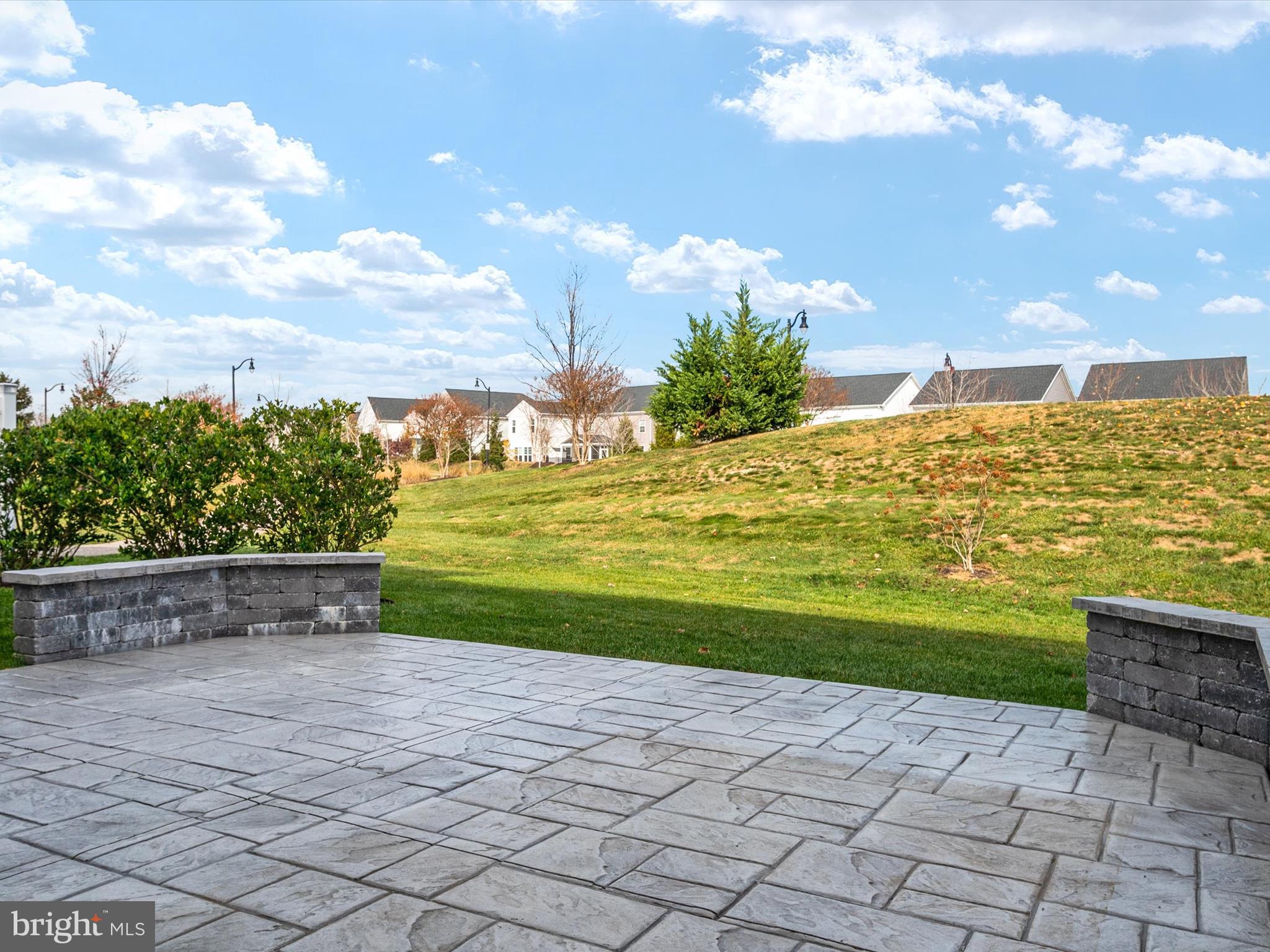 TWO RIVERS - Residential