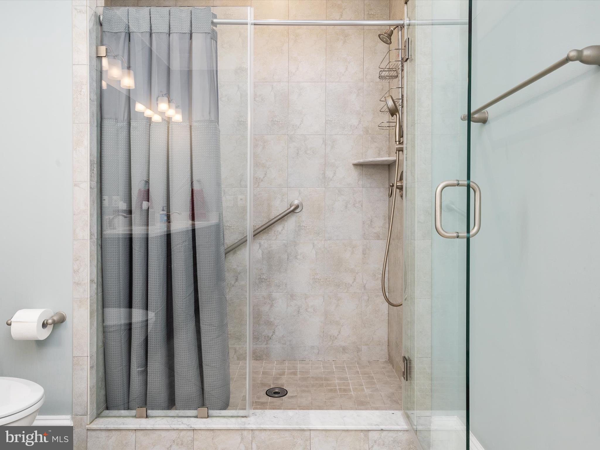 TWO RIVERS - Residential