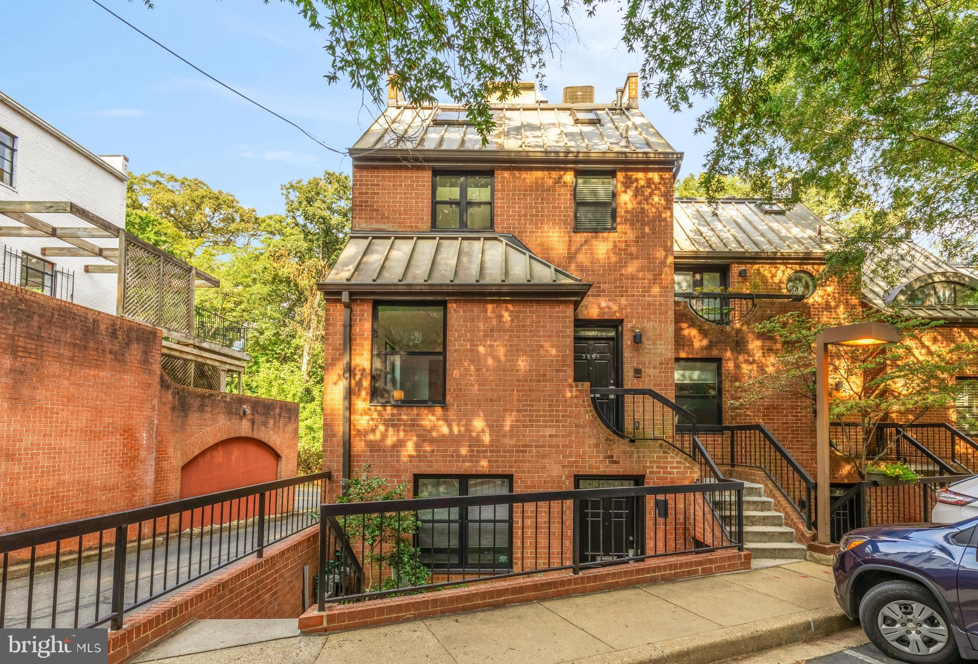 3499 17TH STREET NW 1