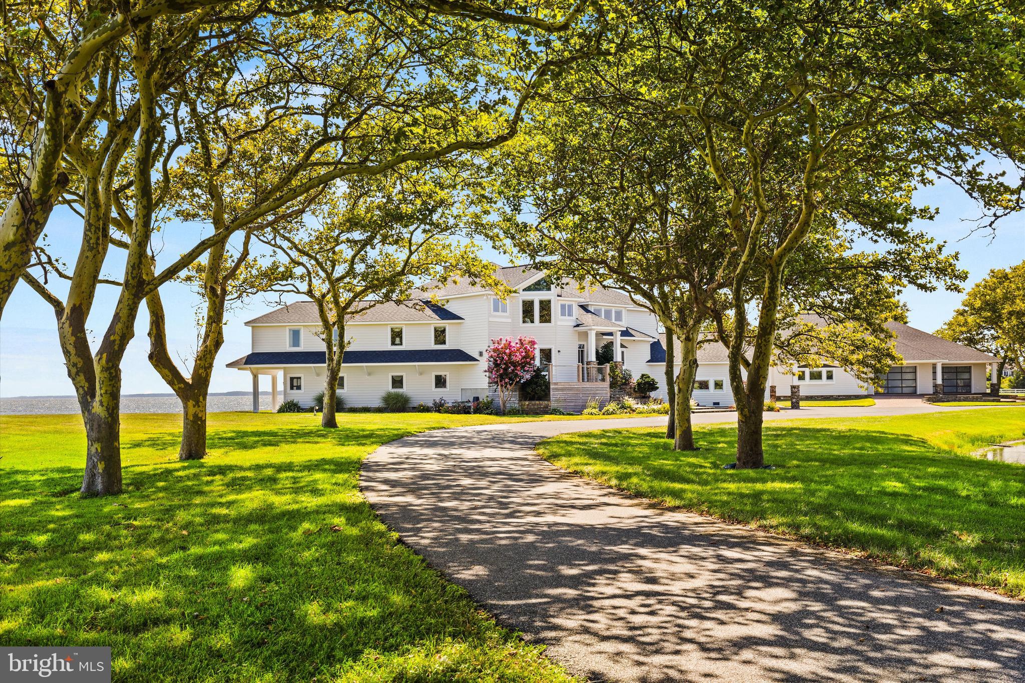 SOUTH POINT FARMS - Residential