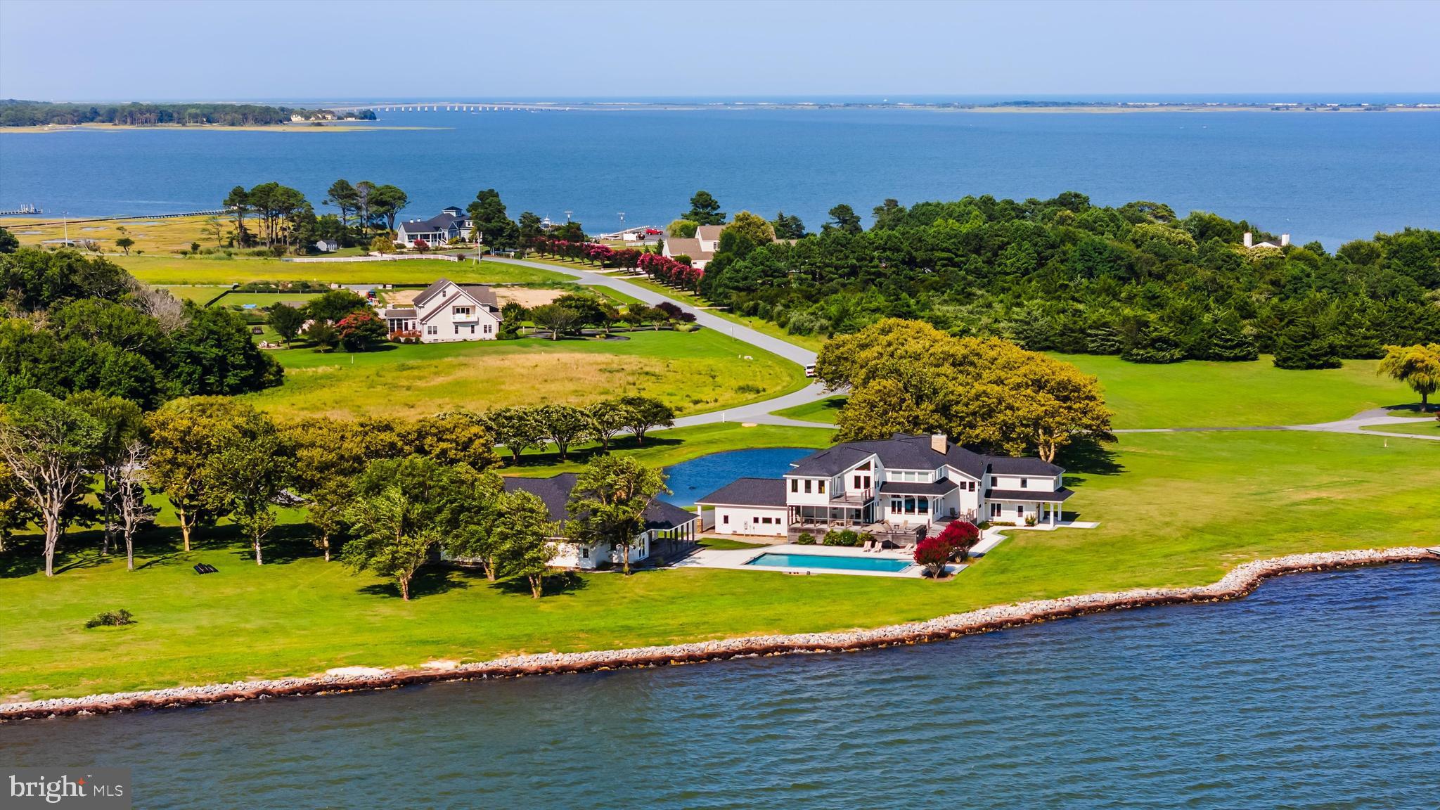 SOUTH POINT FARMS - Residential