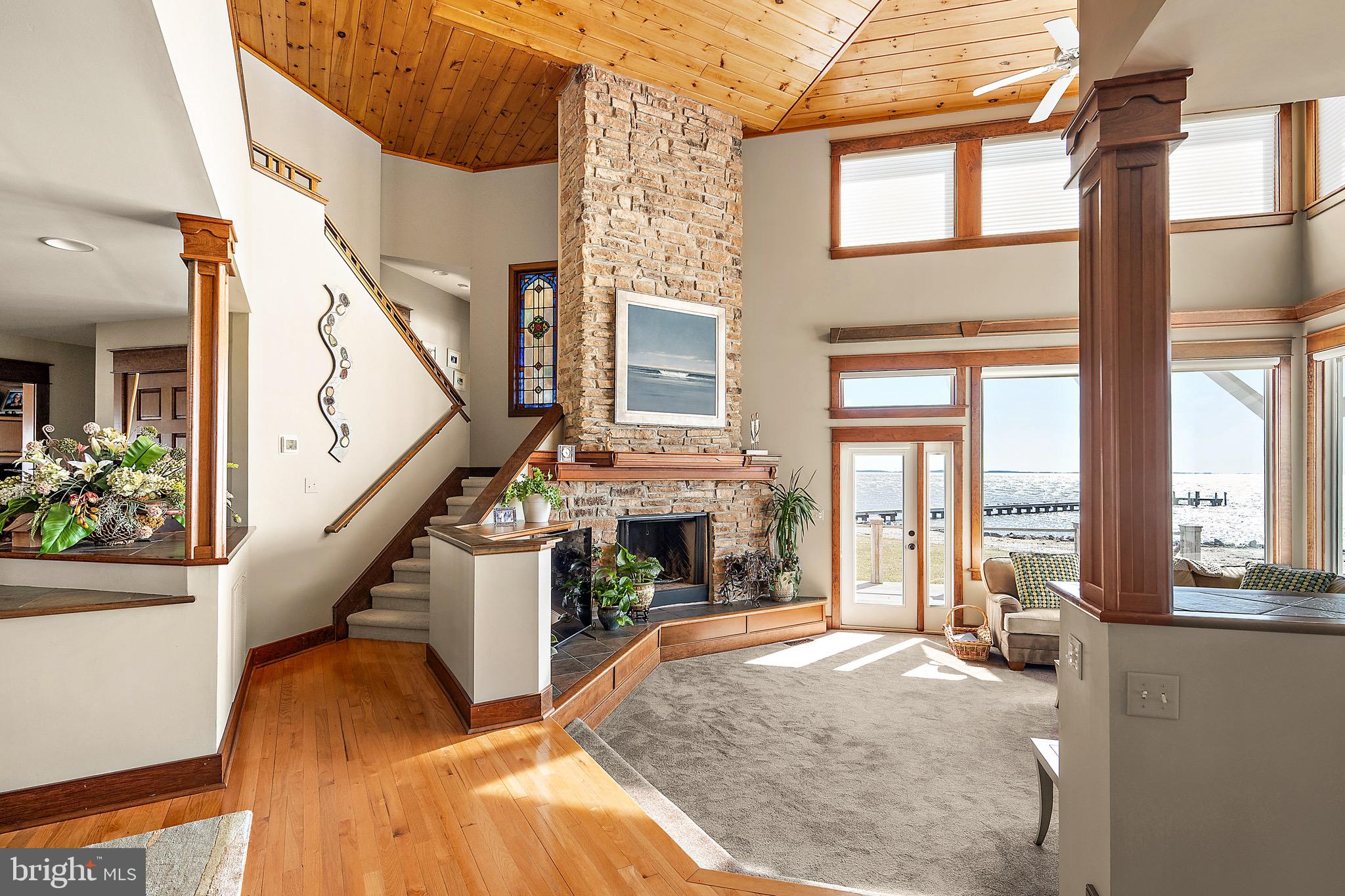 SOUTH POINT FARMS - Residential