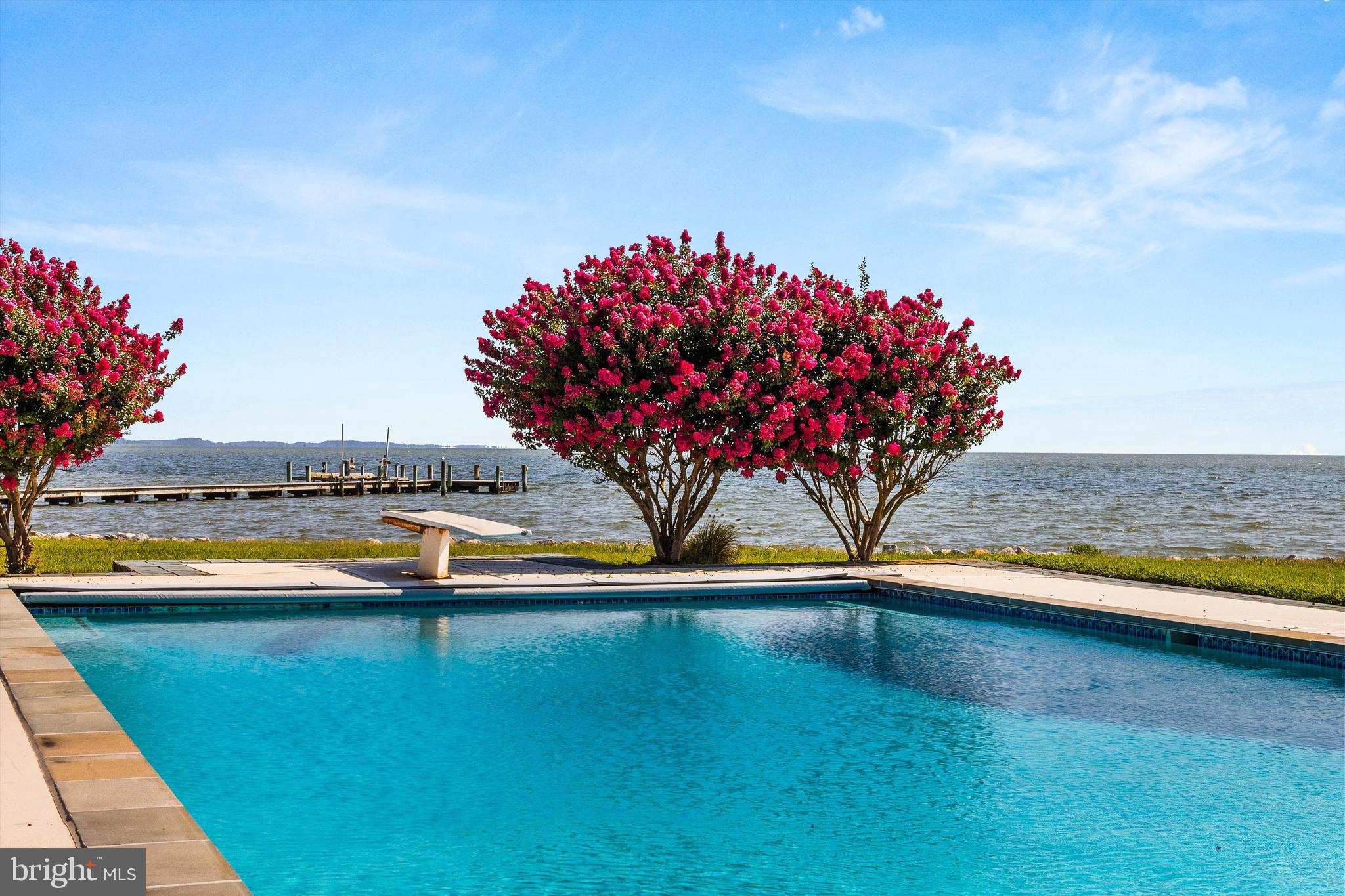 SOUTH POINT FARMS - Residential