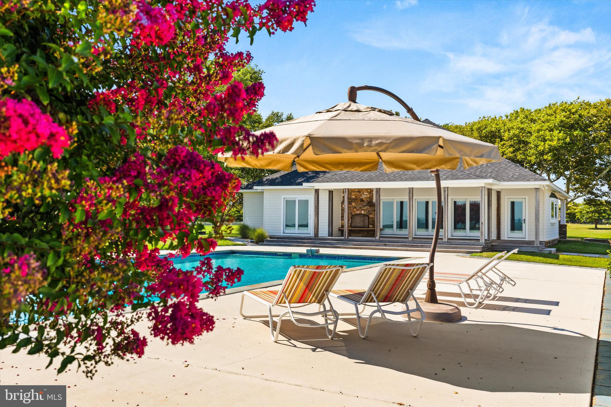 SOUTH POINT FARMS - Residential