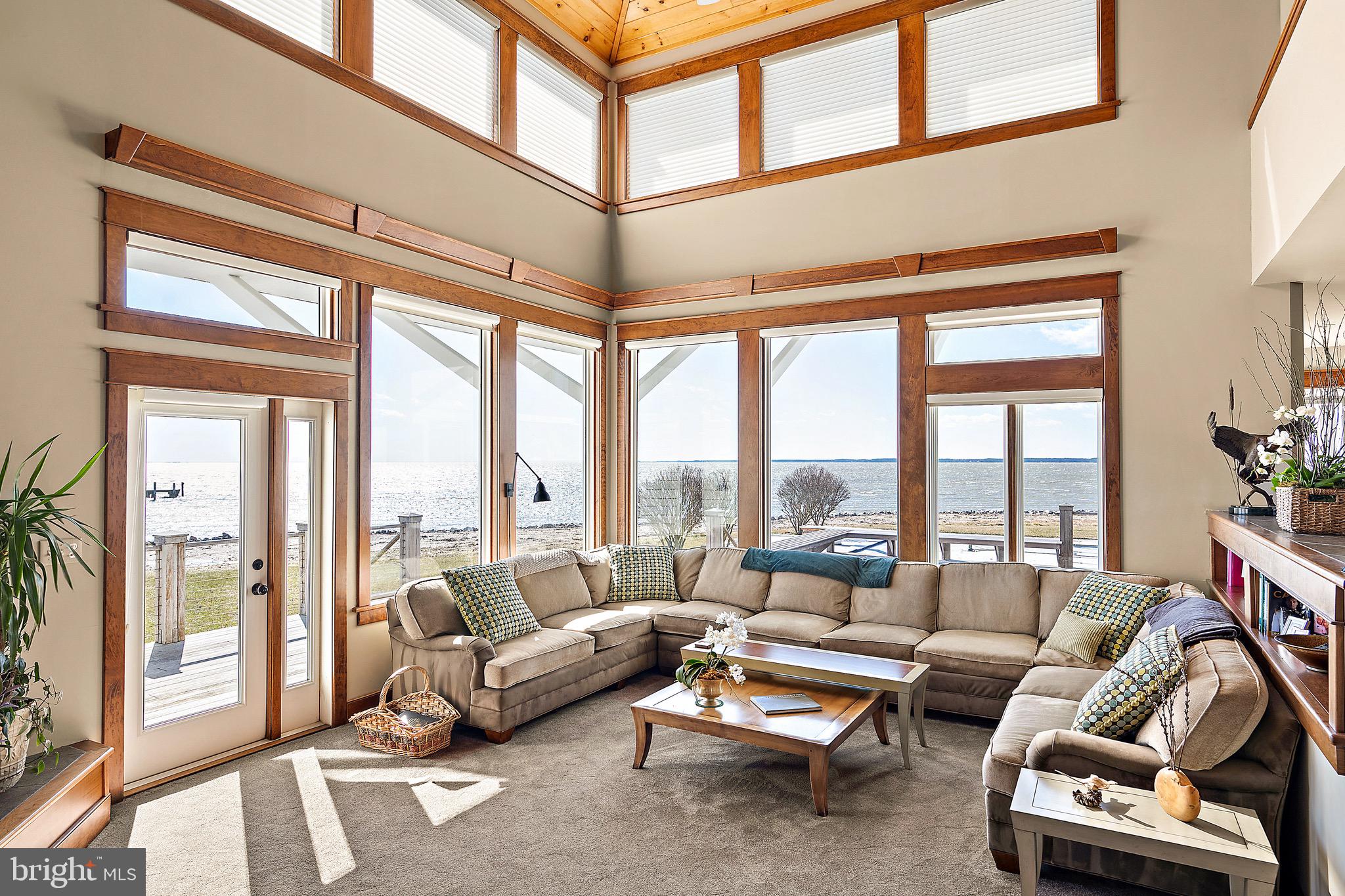 SOUTH POINT FARMS - Residential