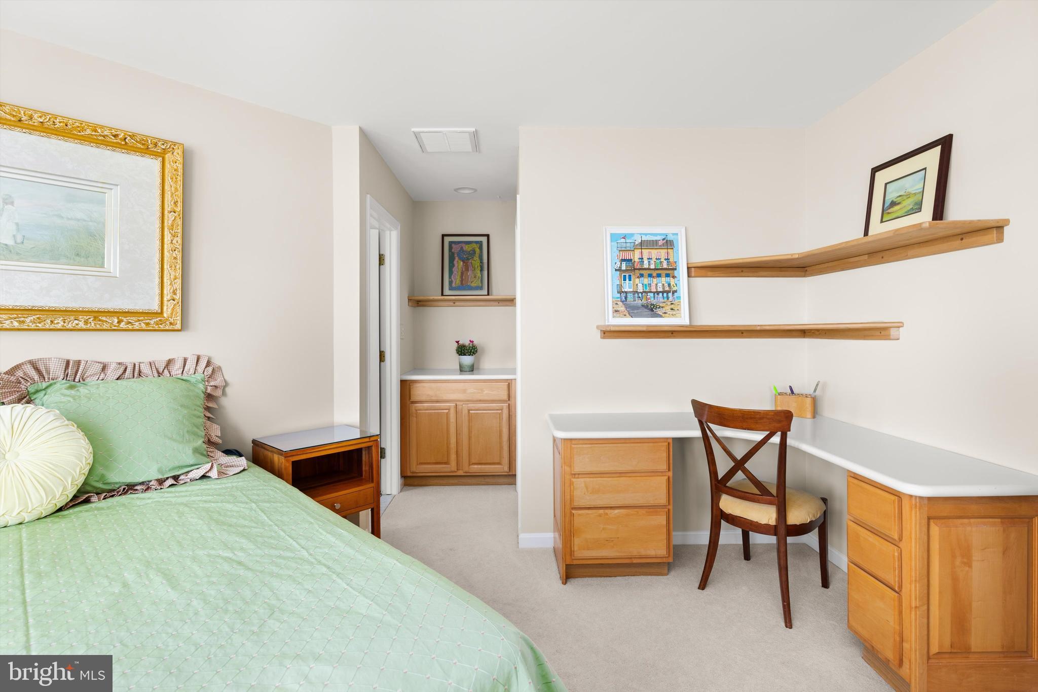 SOUTH POINT FARMS - Residential