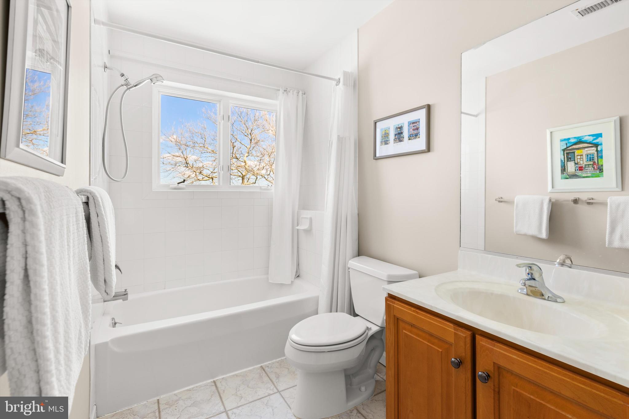 SOUTH POINT FARMS - Residential