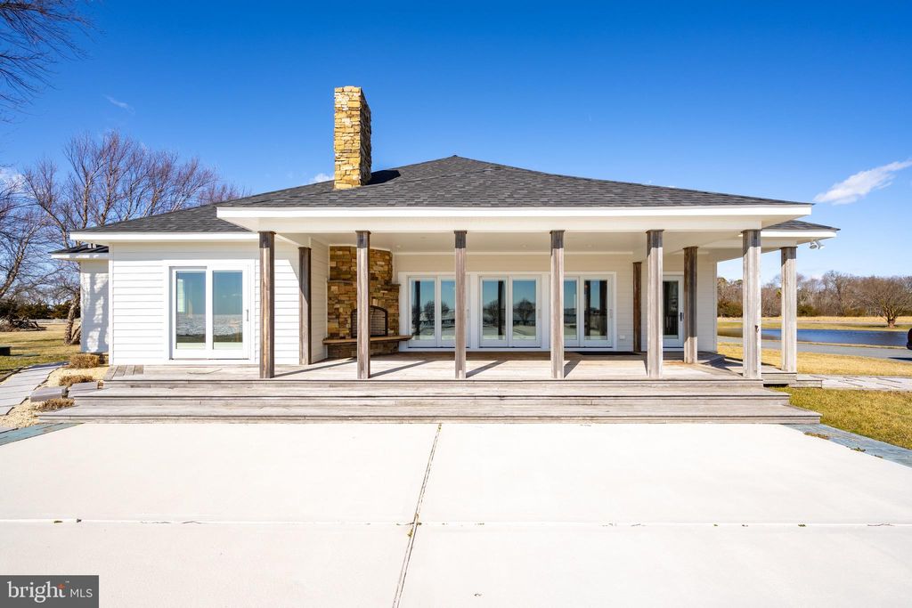 listing image 107