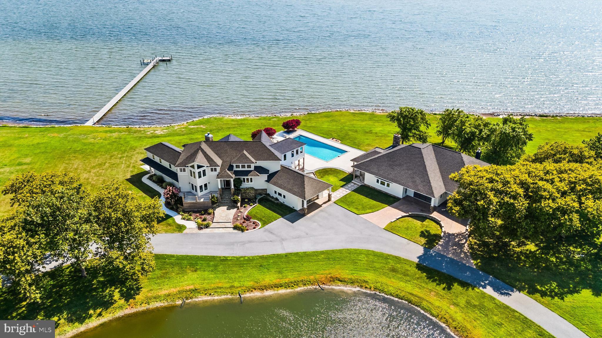 SOUTH POINT FARMS - Residential