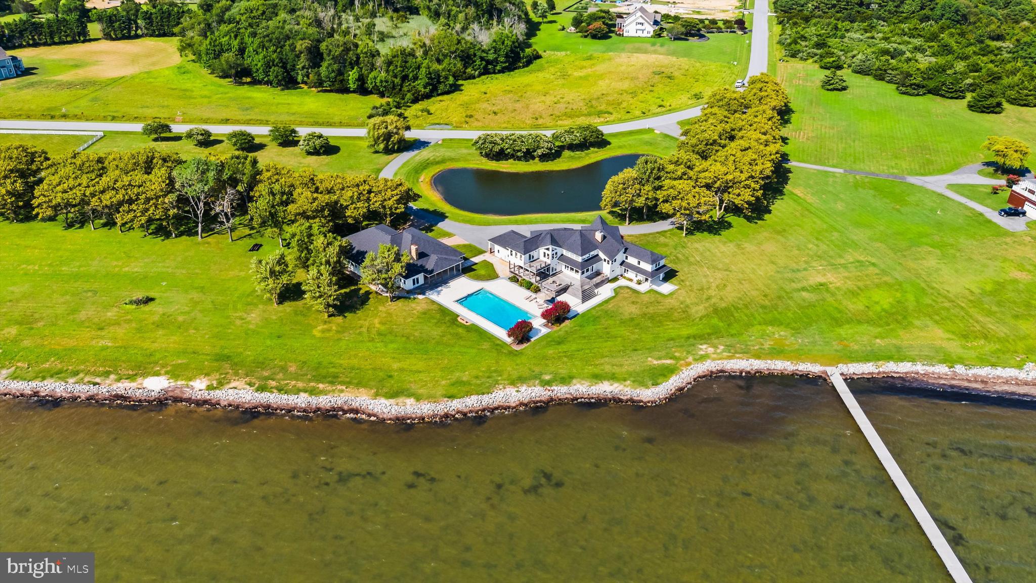 SOUTH POINT FARMS - Residential