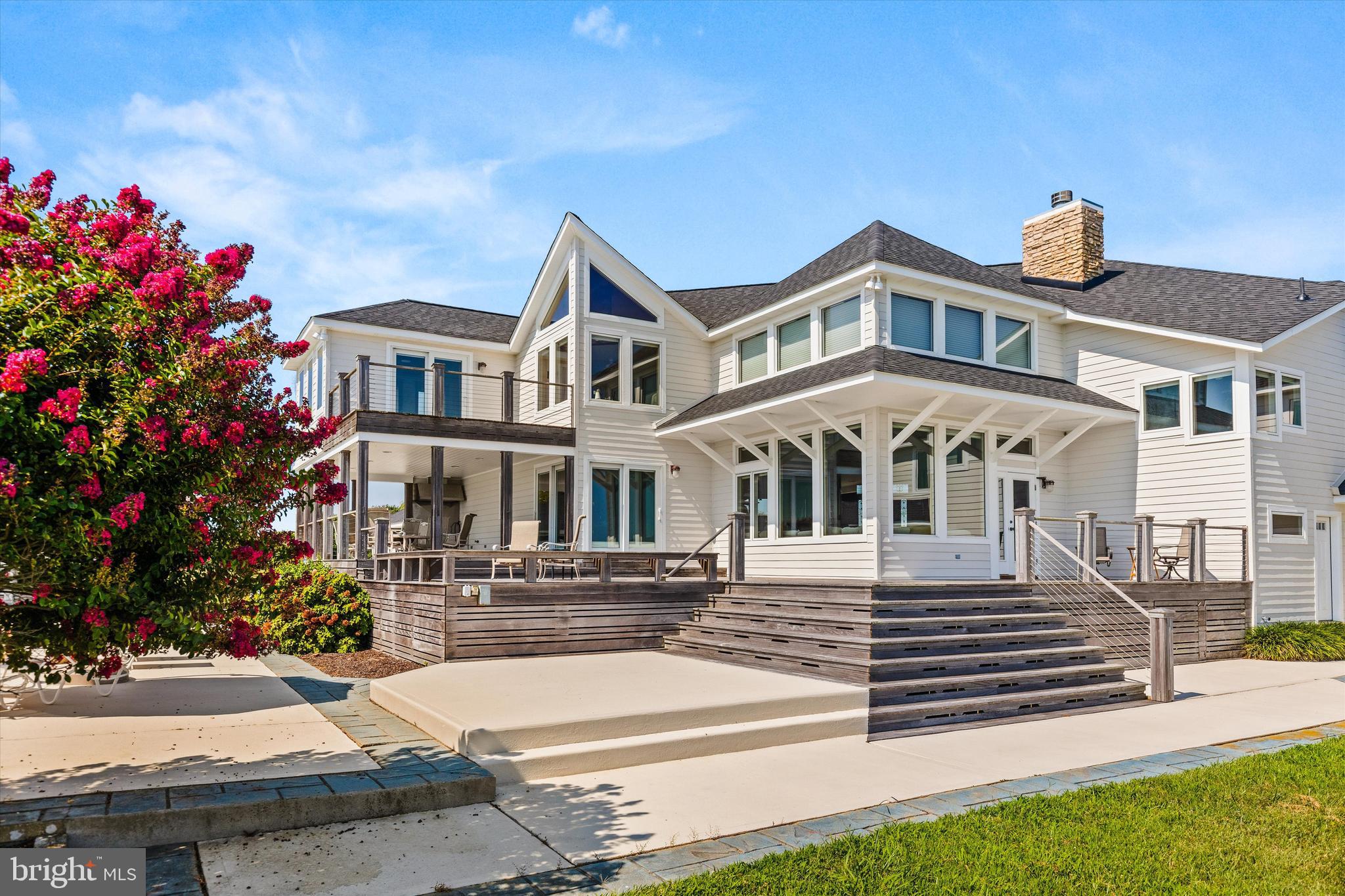 5711 WATERSIDE DRIVE