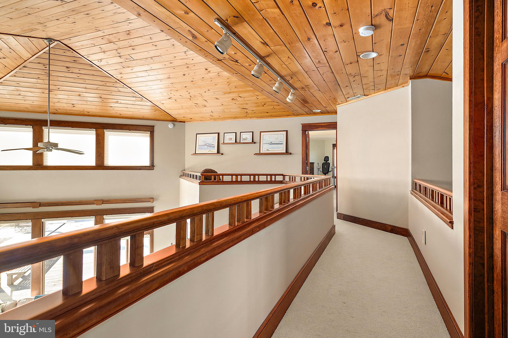 SOUTH POINT FARMS - Residential