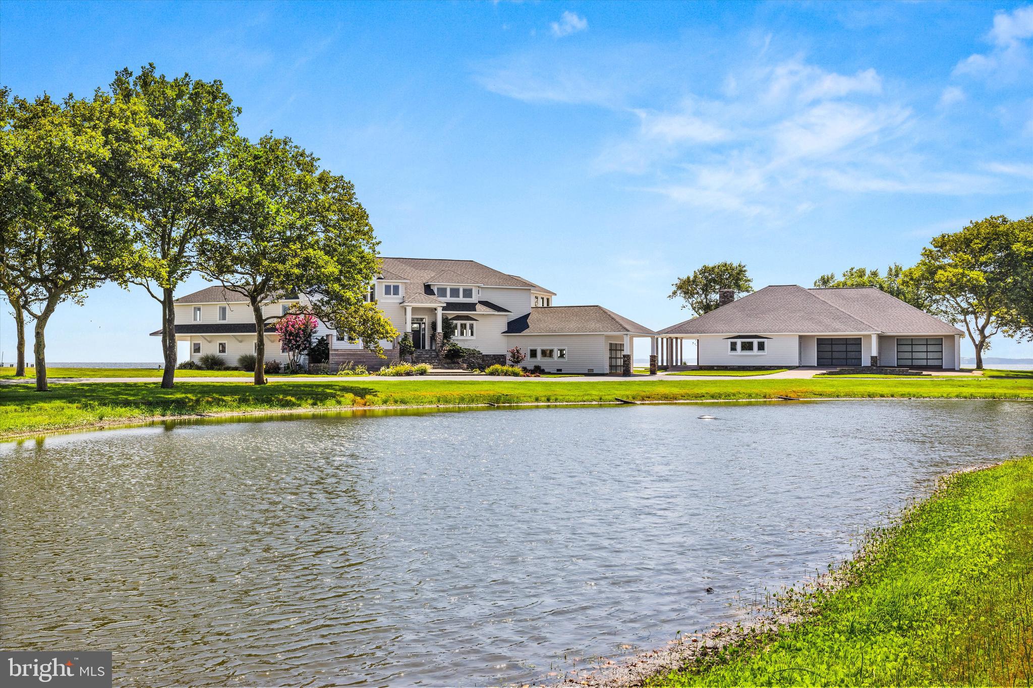 SOUTH POINT FARMS - Residential