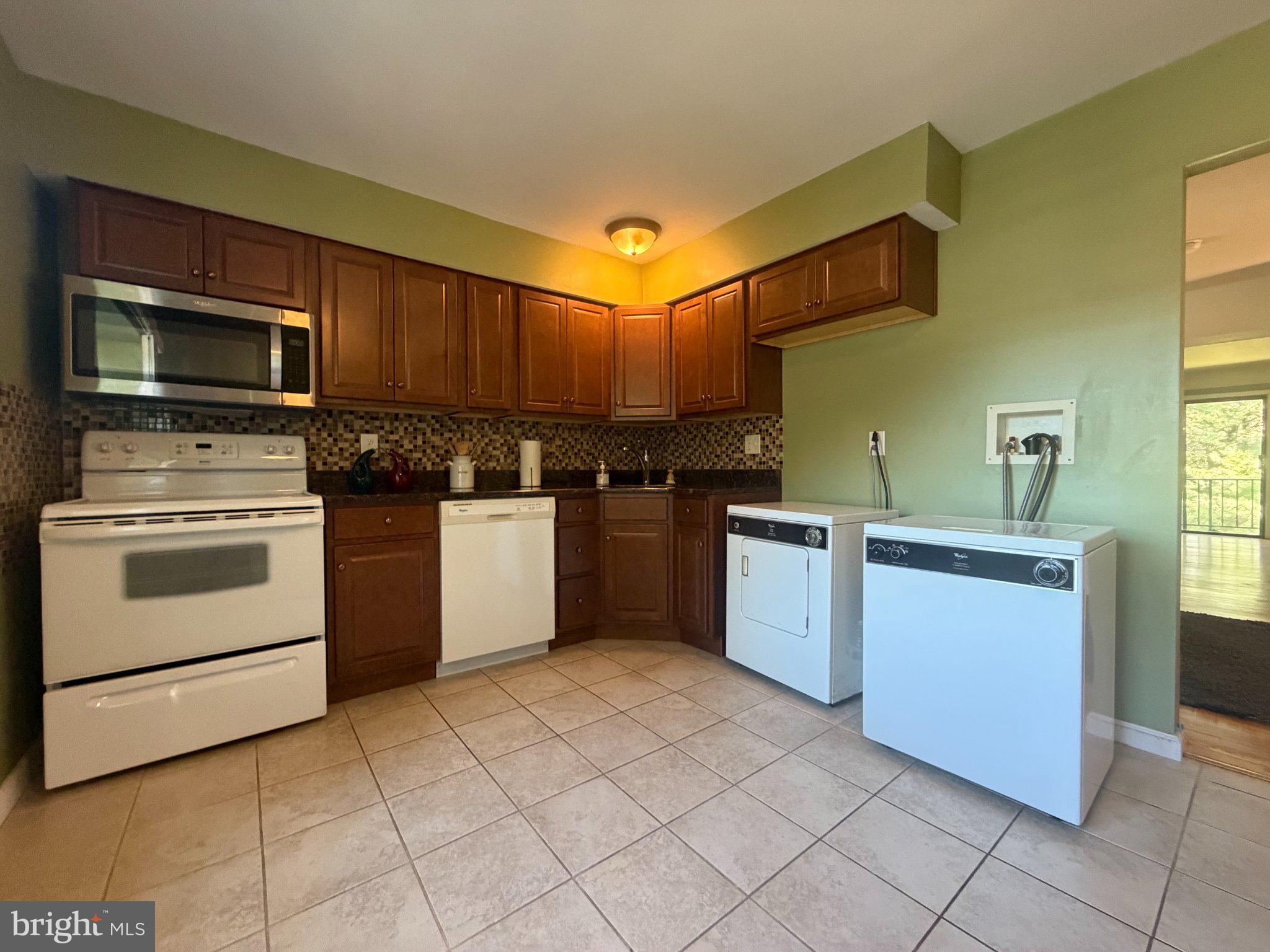 501 SILVER COURT