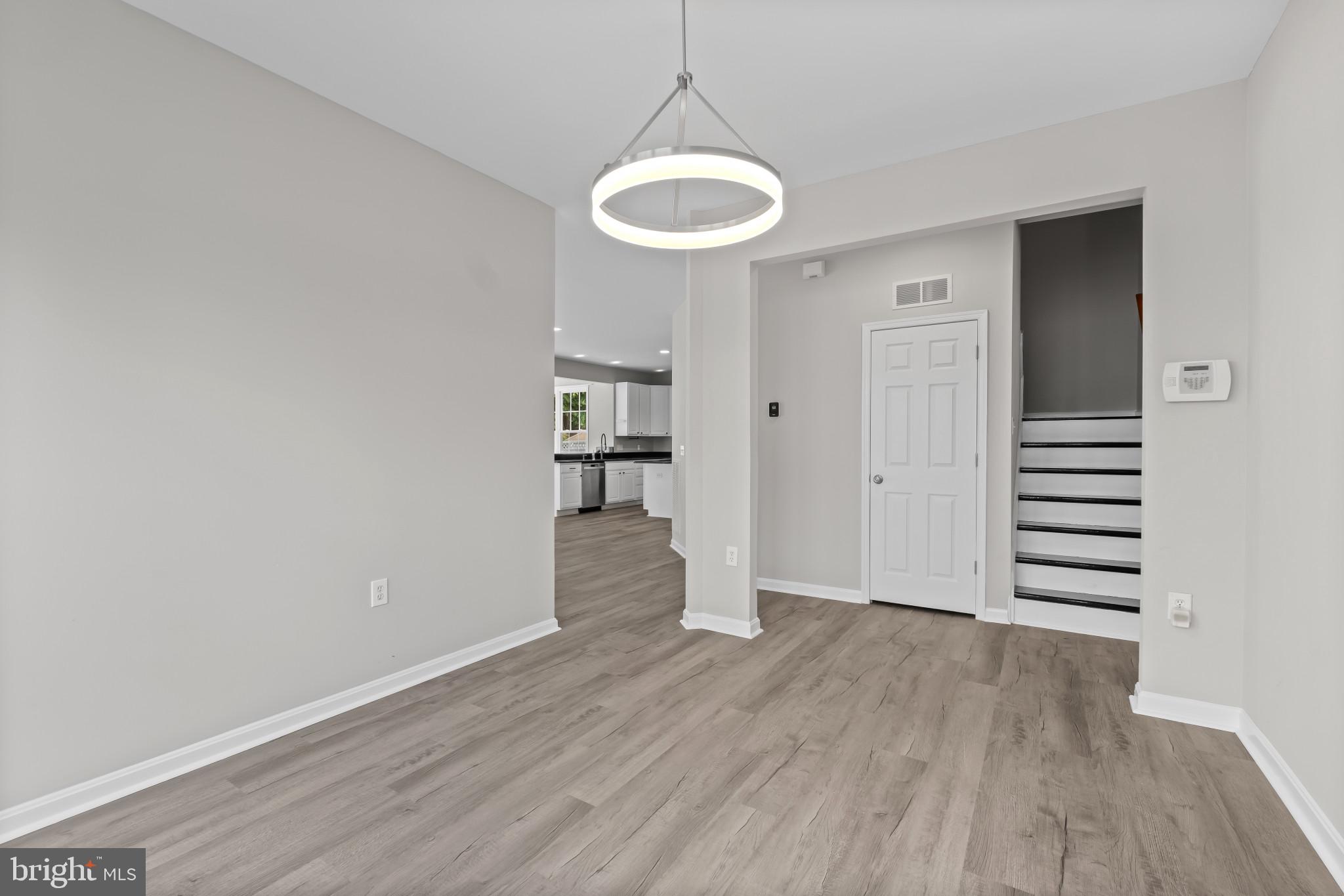 MALLARD RUN - Residential