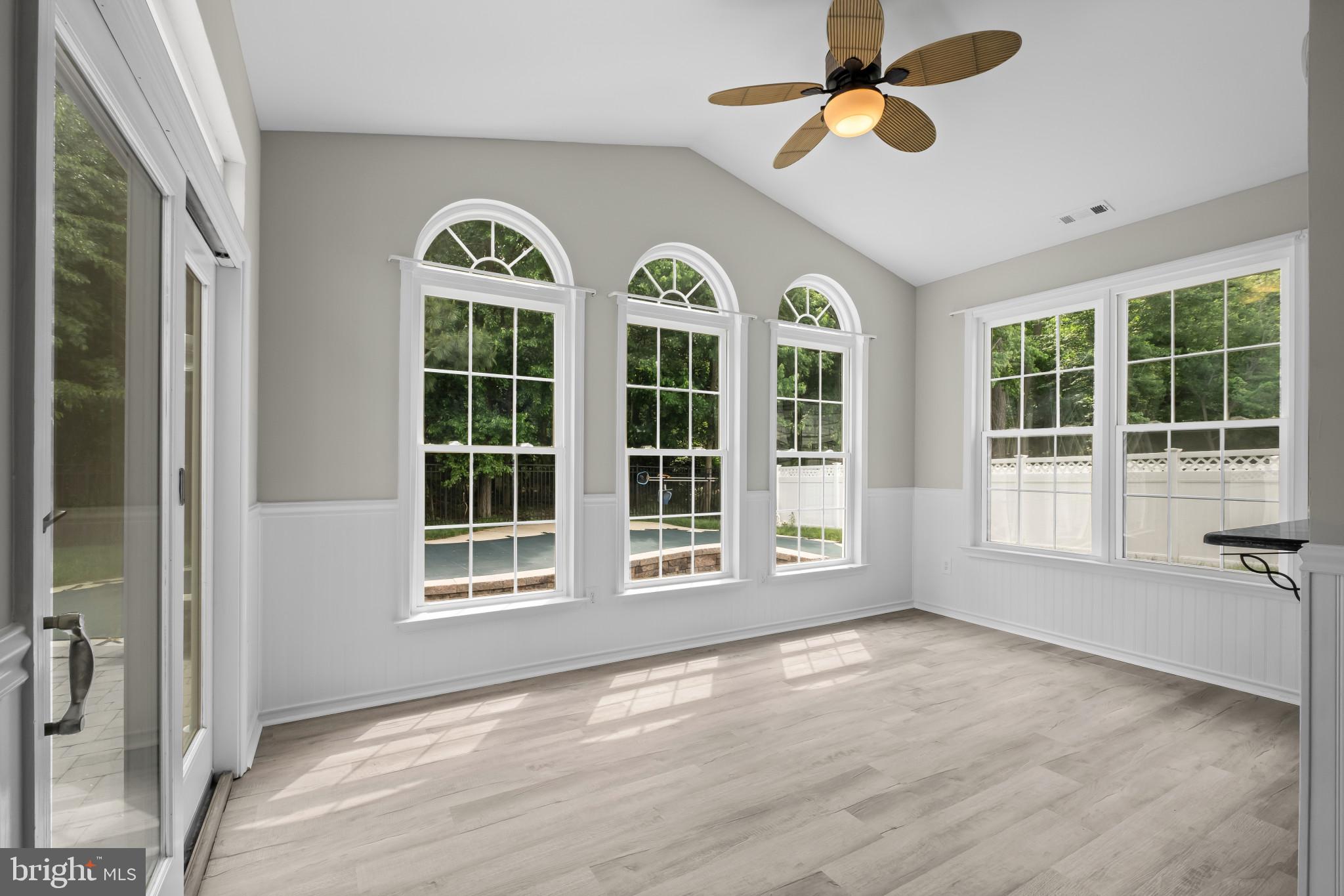 MALLARD RUN - Residential