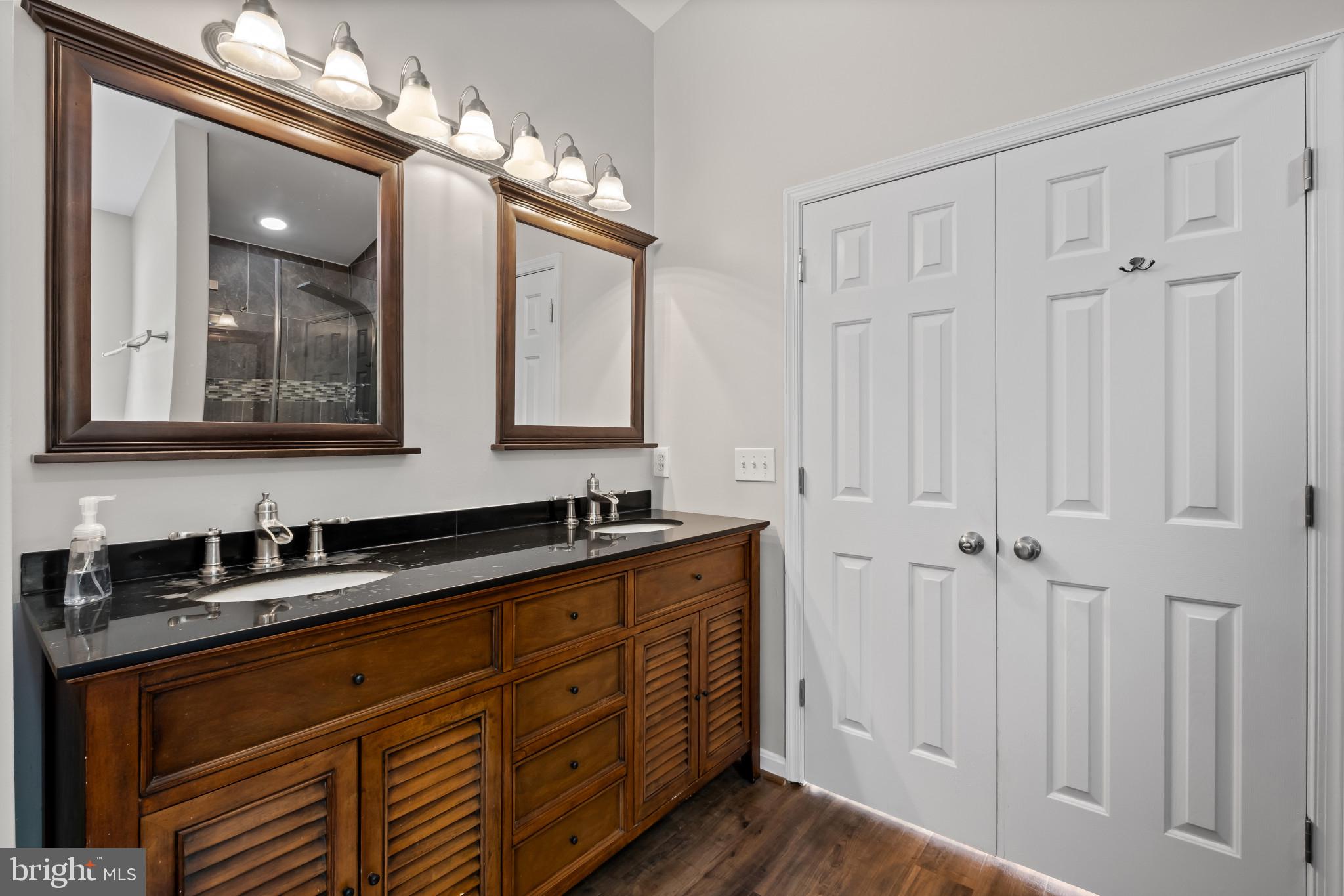 MALLARD RUN - Residential