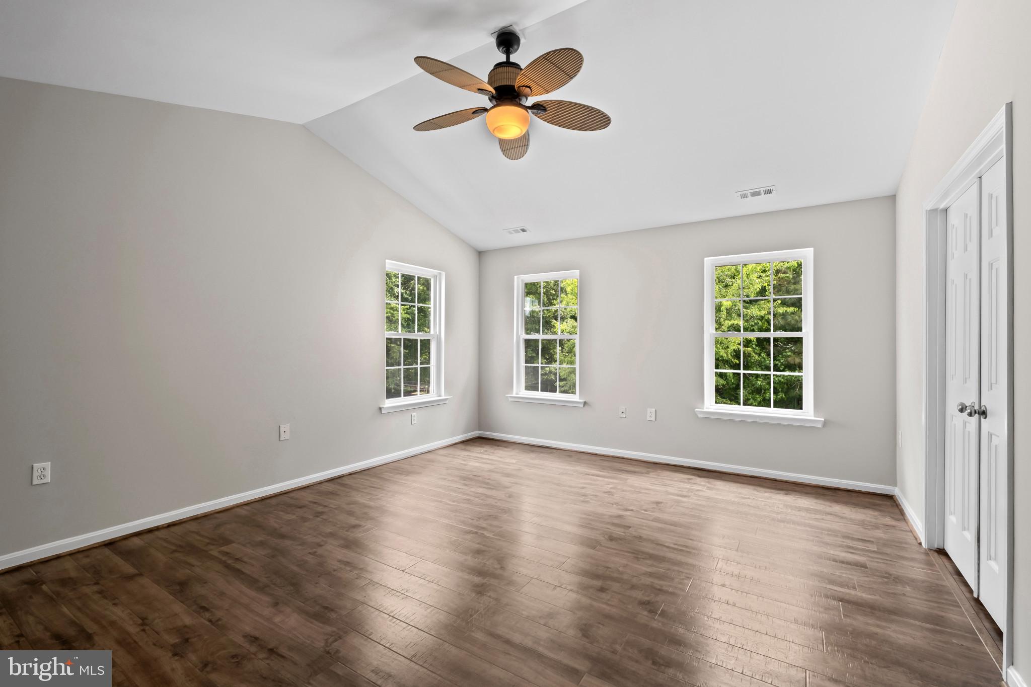 MALLARD RUN - Residential