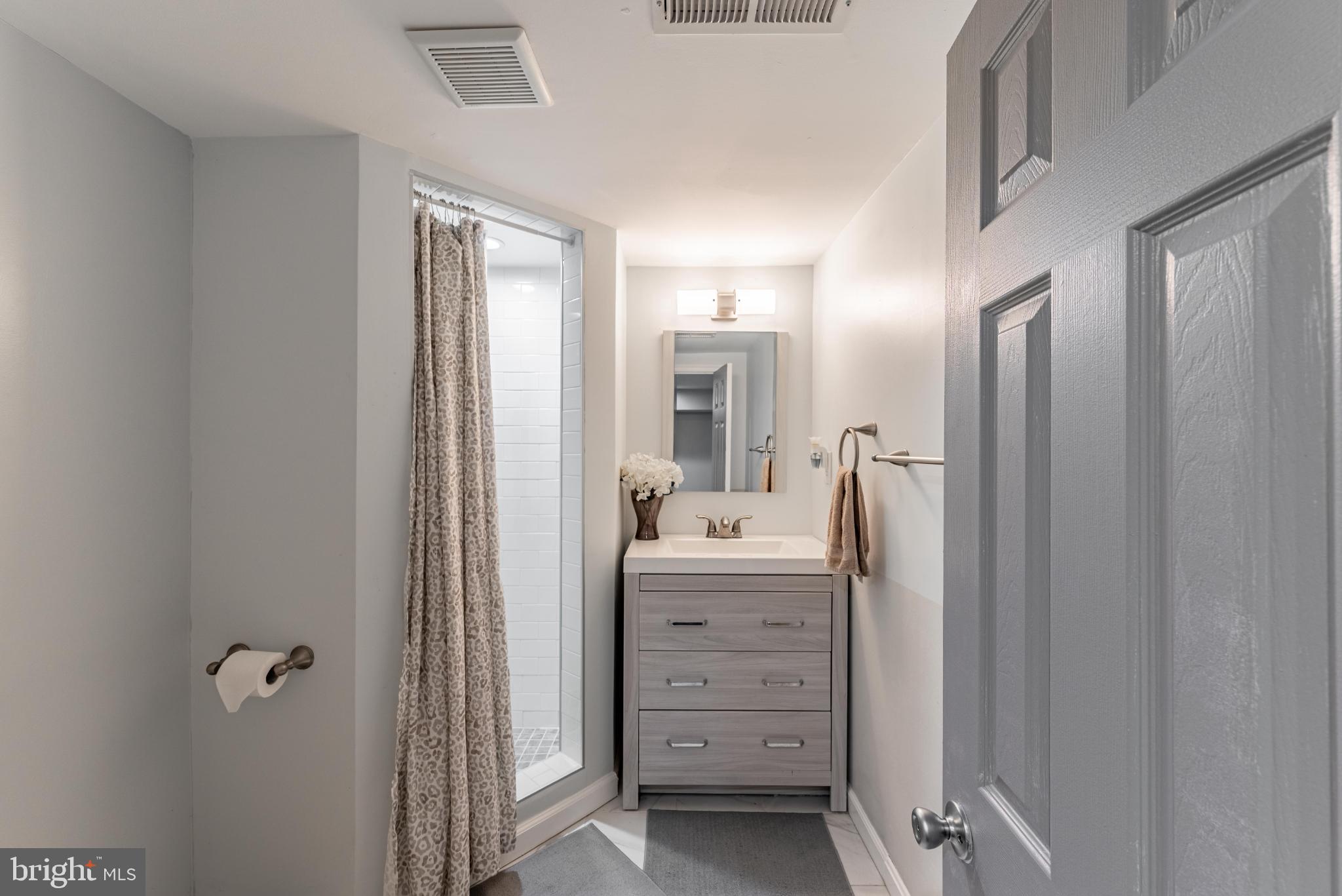 WOODBOURNE HEIGHTS - Residential