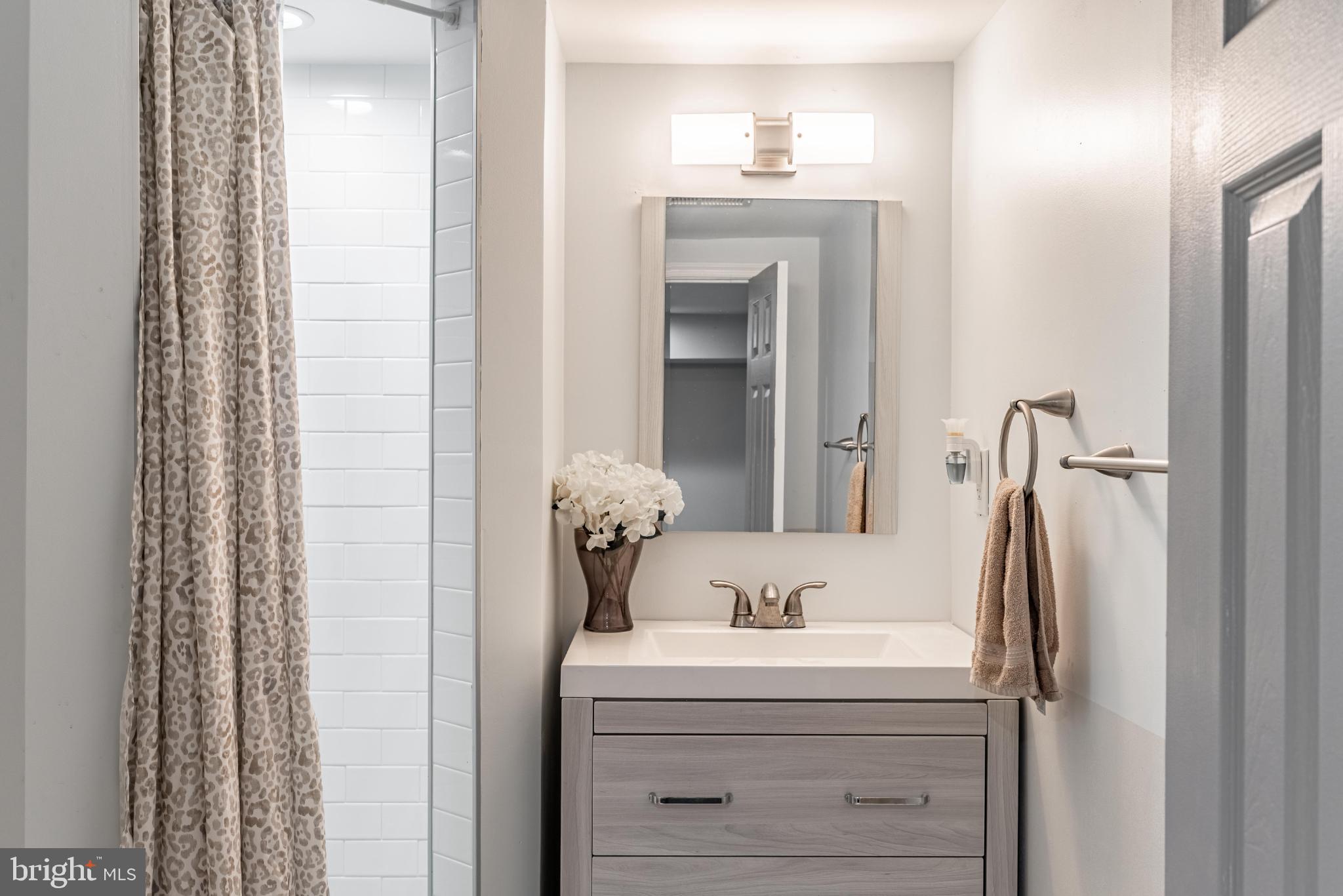 WOODBOURNE HEIGHTS - Residential