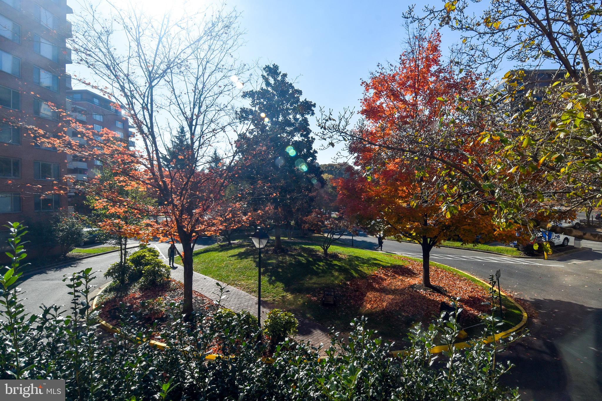 RIVER PLACE NORTH - Residential