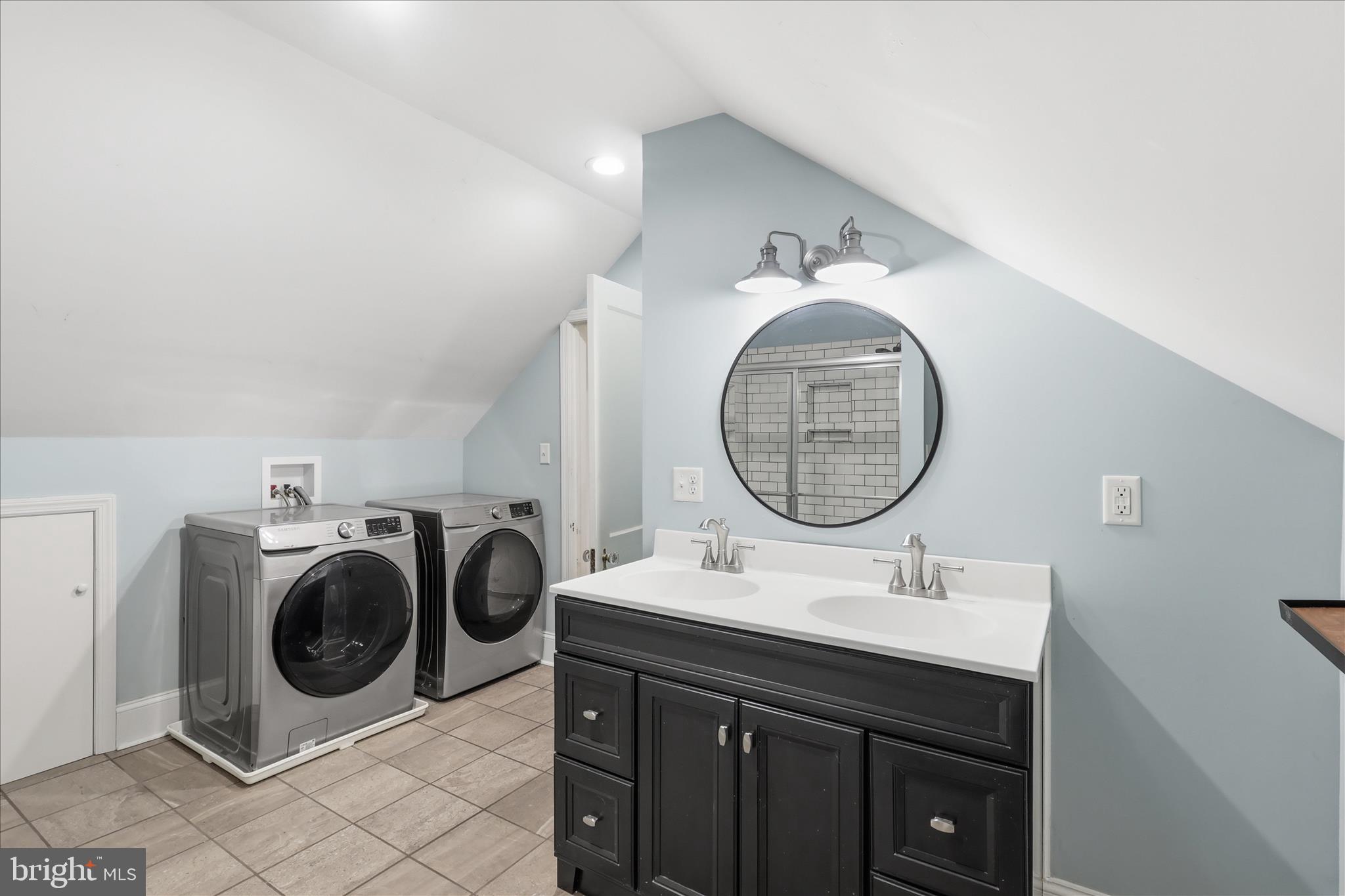 COUCHMAN'S DEVELOPMENT - Residential