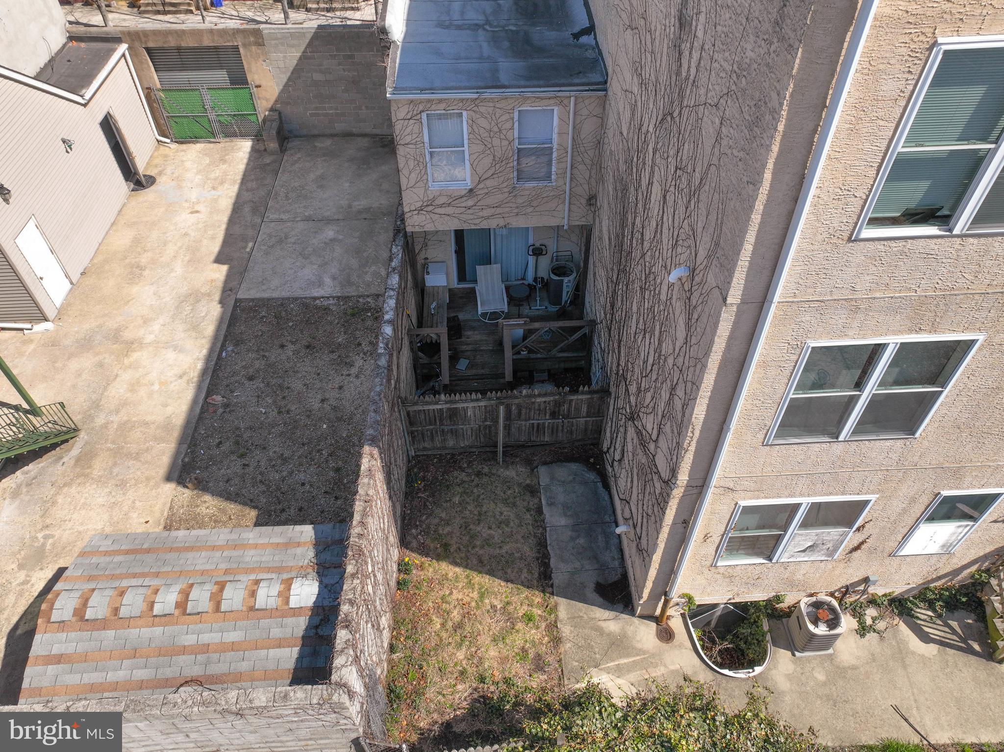 WEST POWELTON - Residential