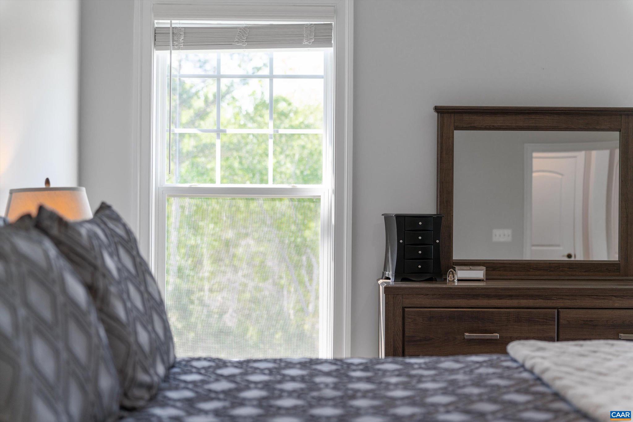 SPRING CREEK - Residential