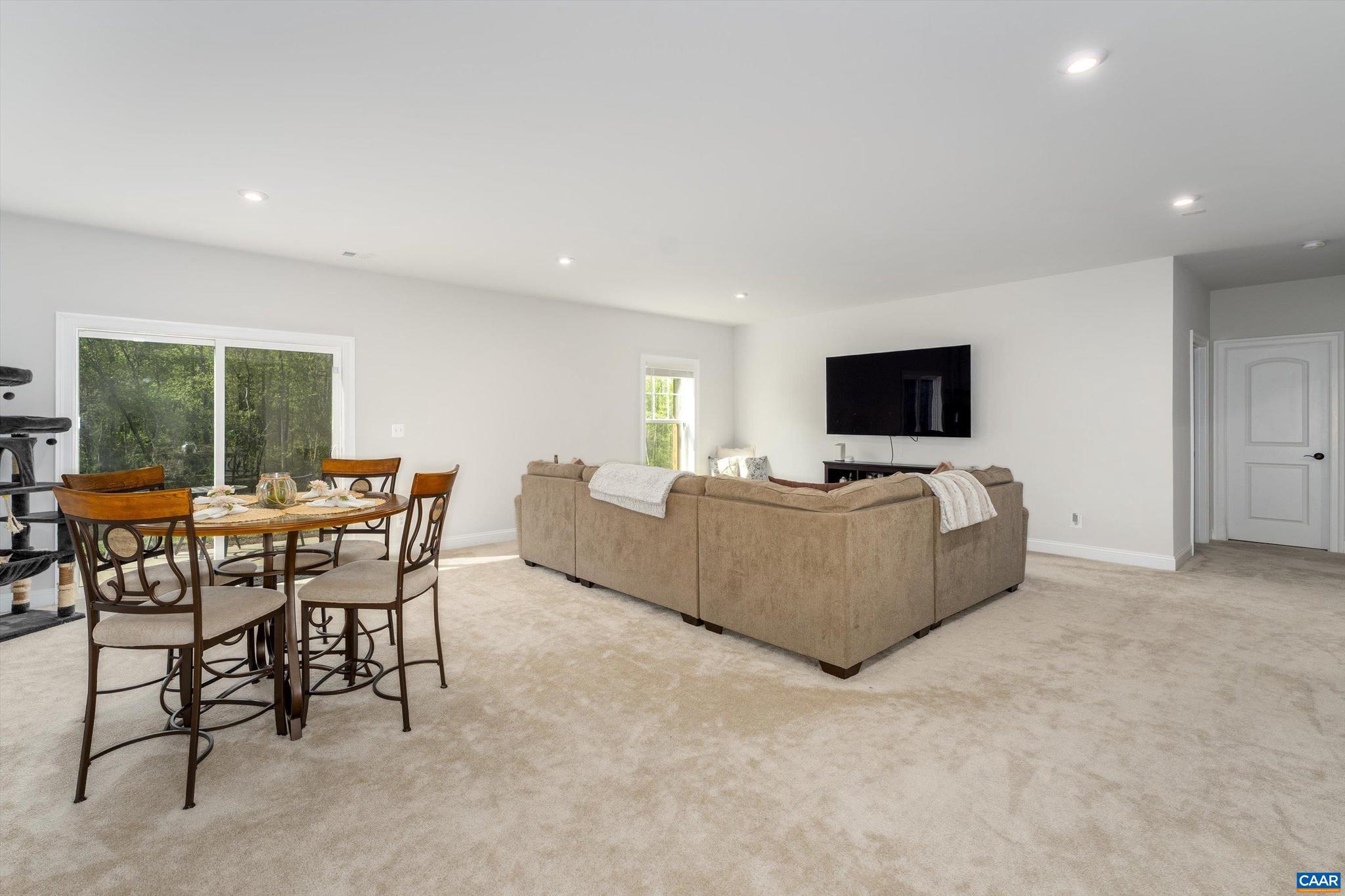 SPRING CREEK - Residential