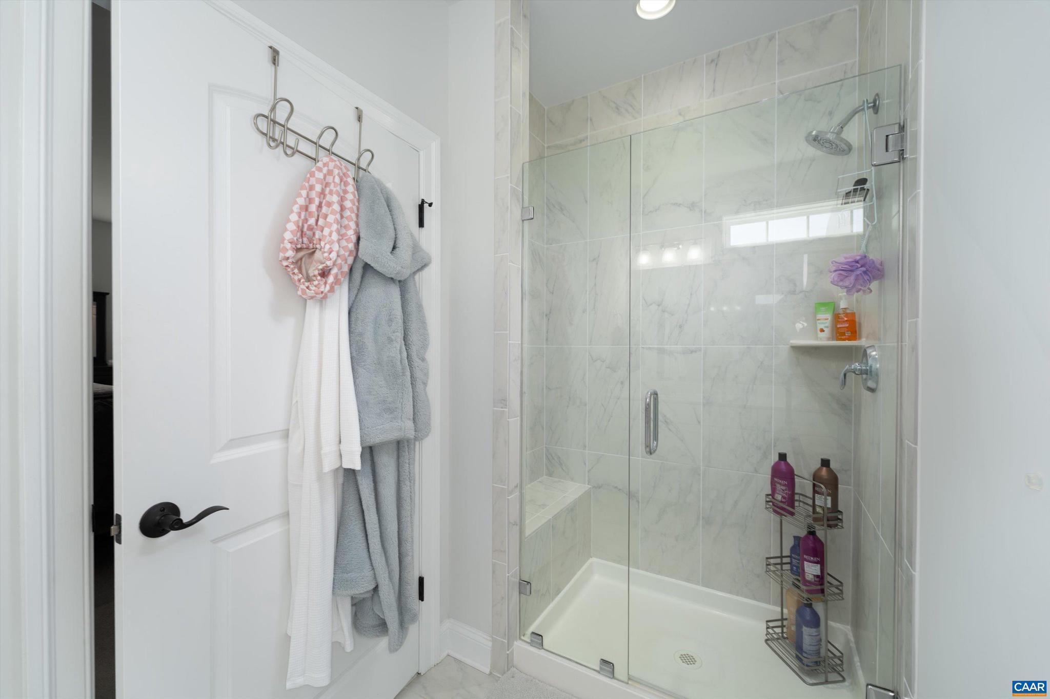 SPRING CREEK - Residential