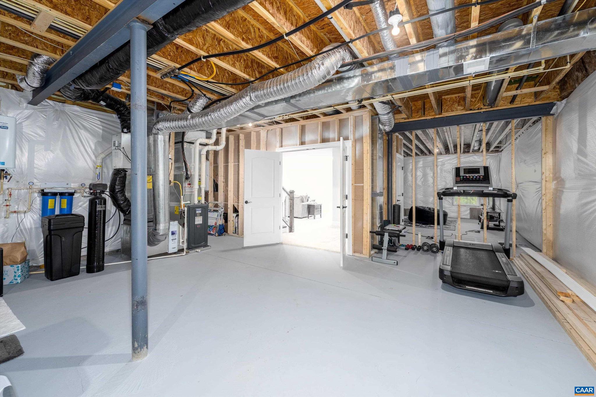 SPRING CREEK - Residential