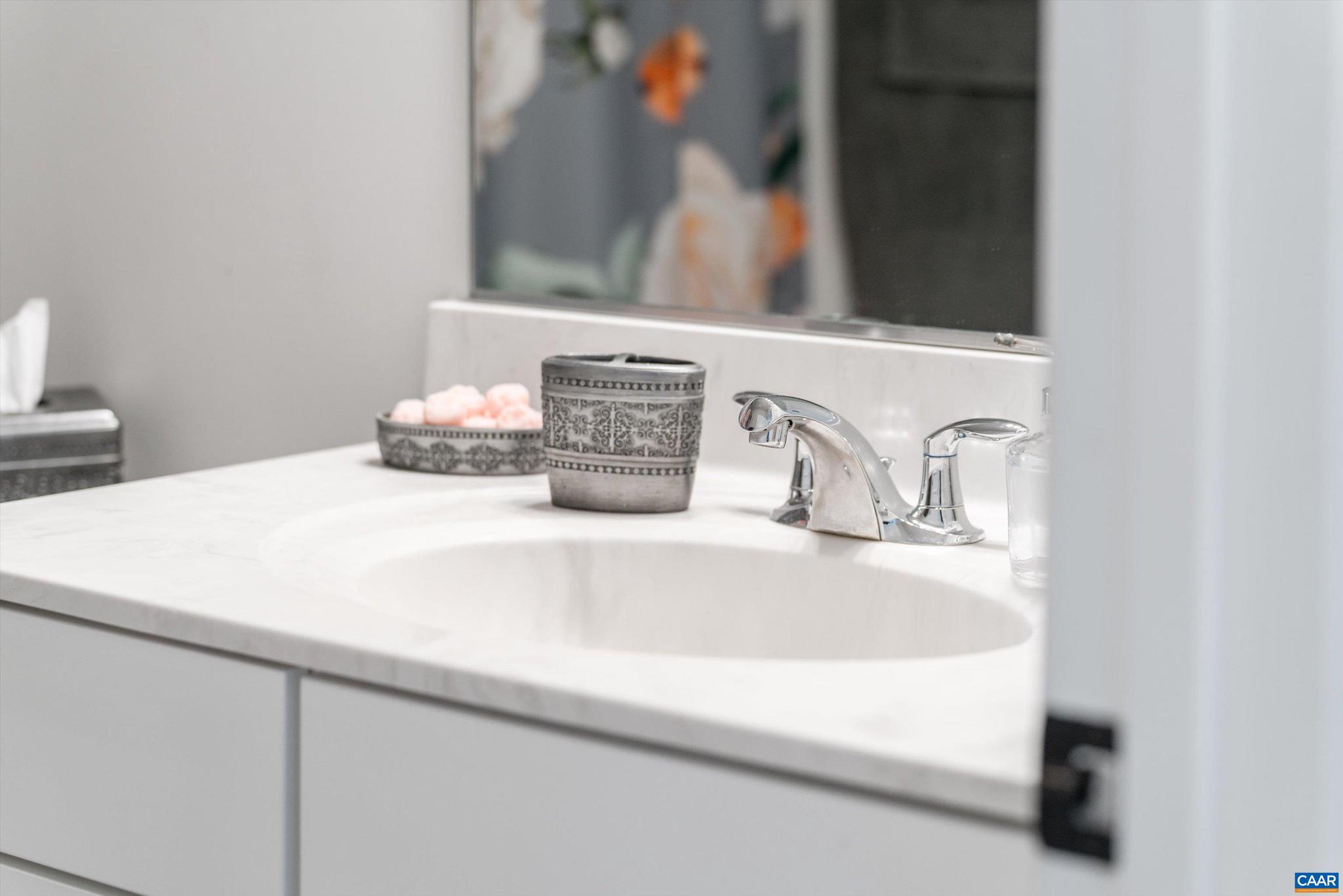 SPRING CREEK - Residential