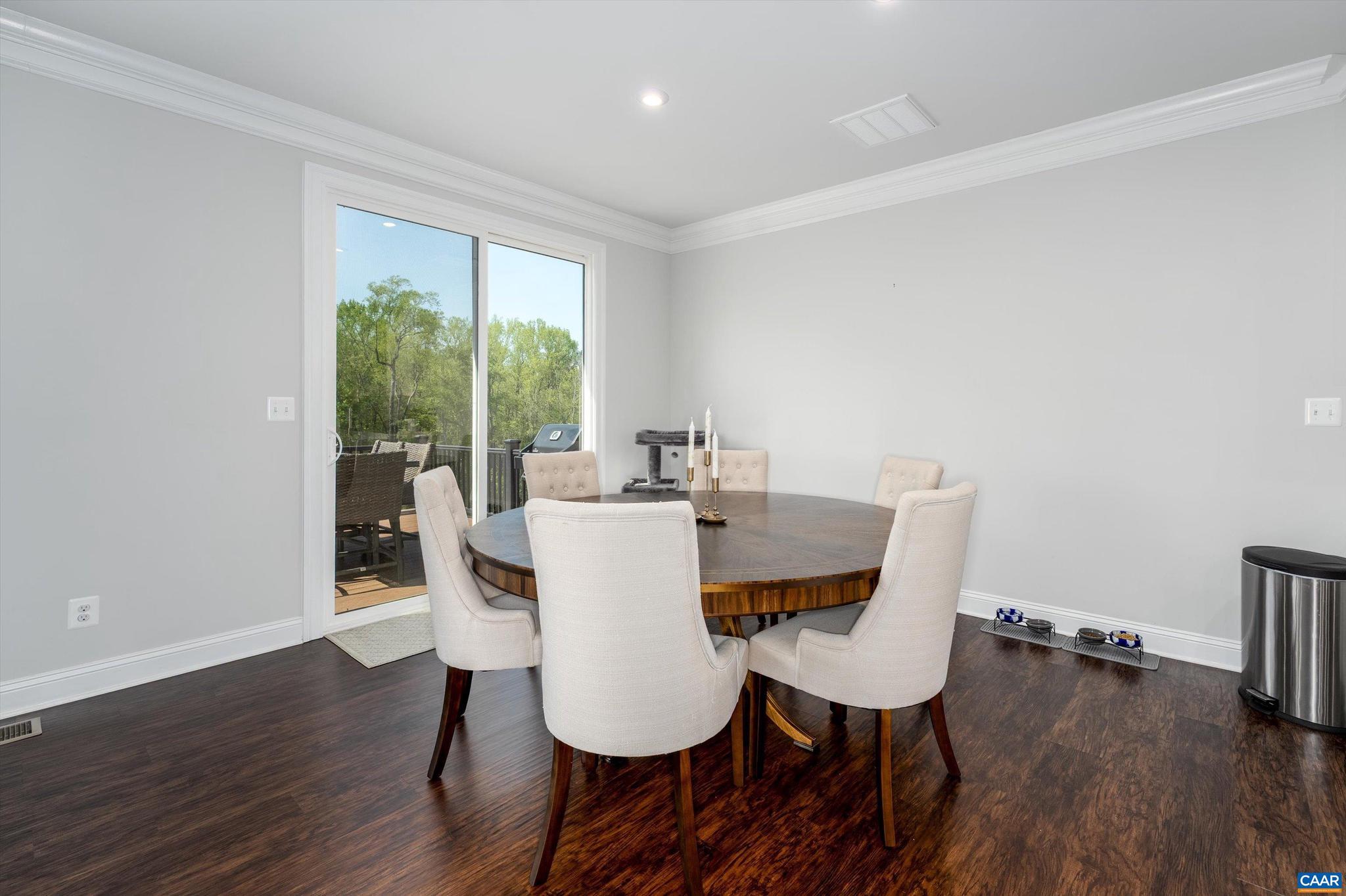 SPRING CREEK - Residential