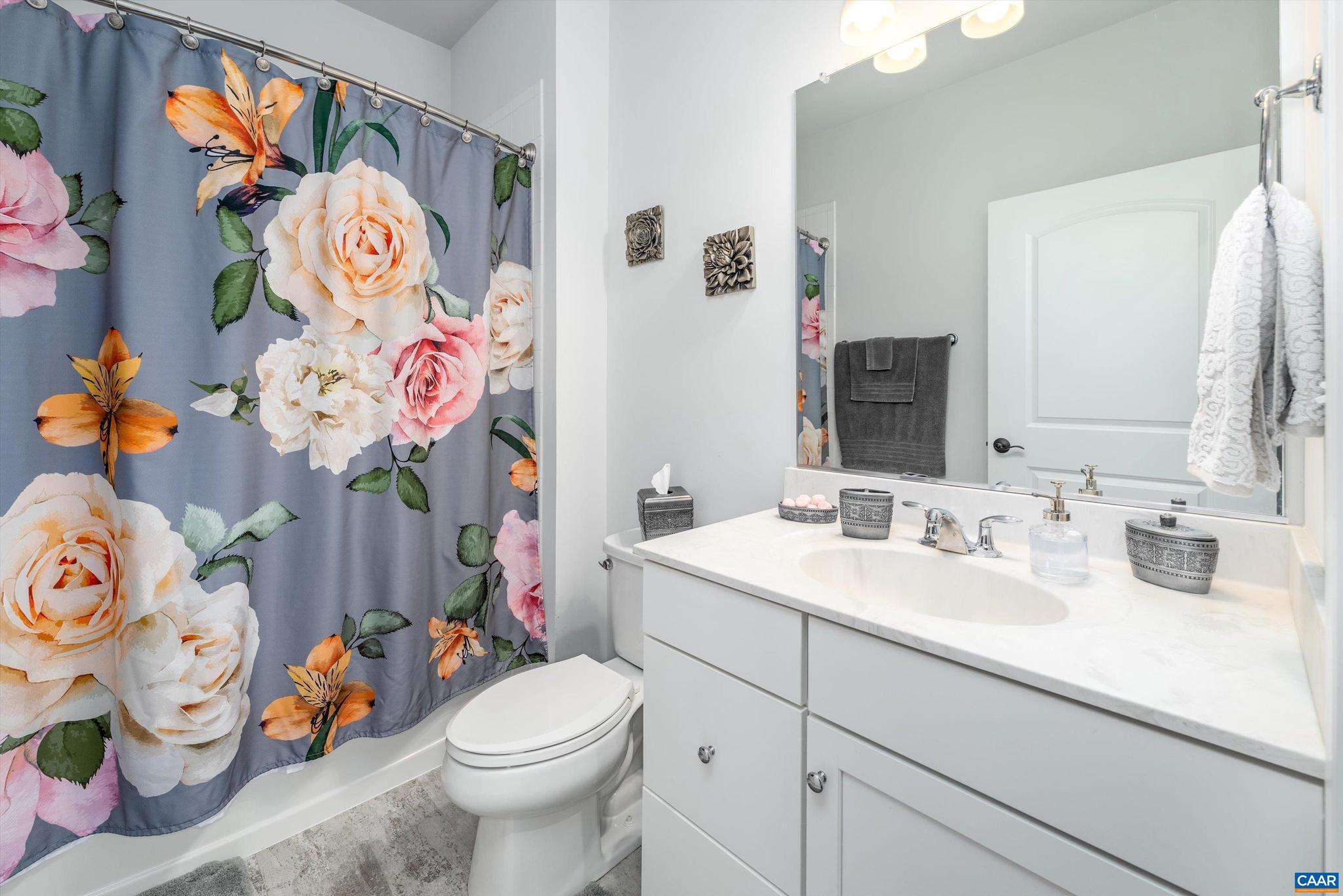 SPRING CREEK - Residential