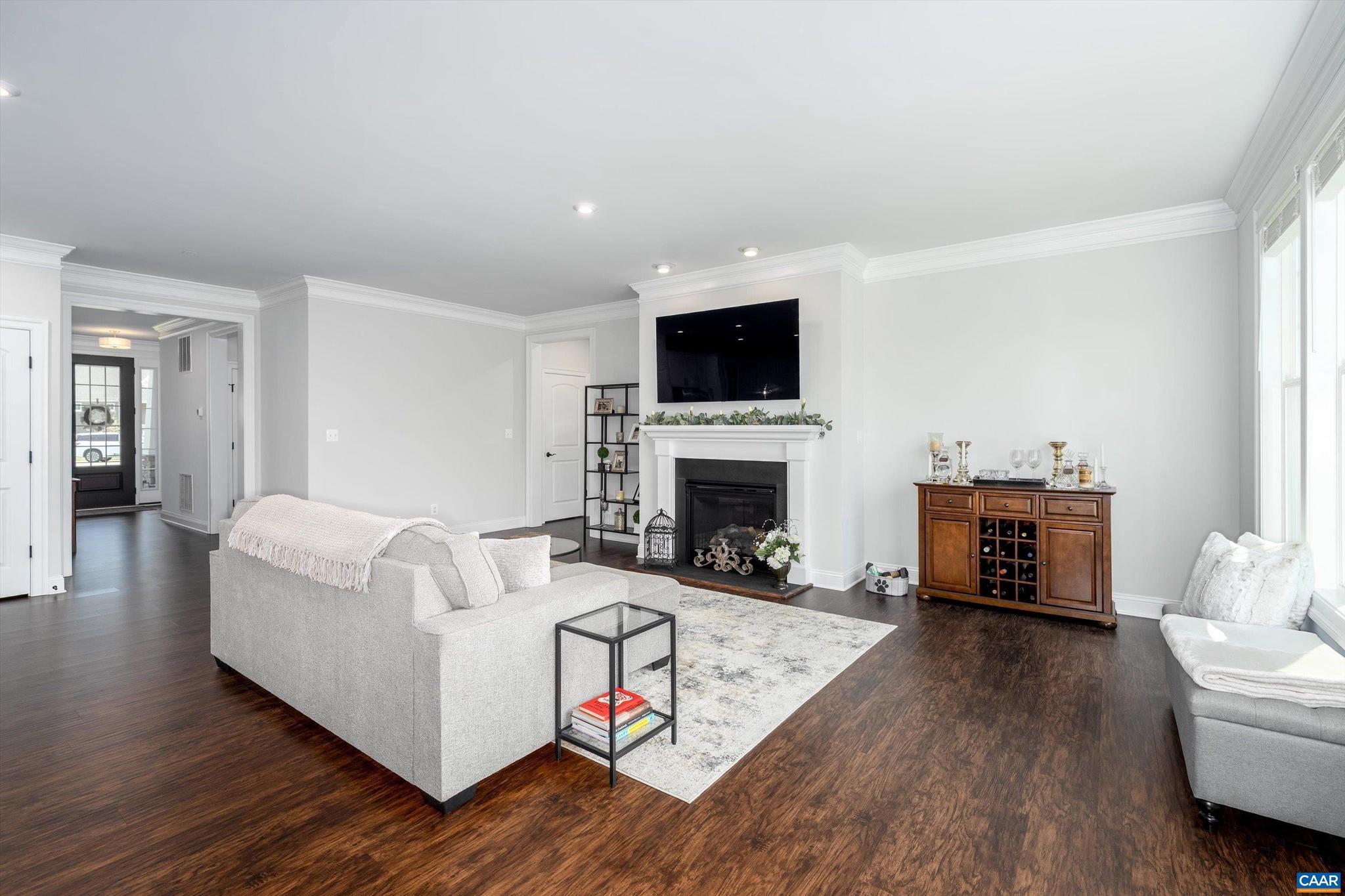 SPRING CREEK - Residential